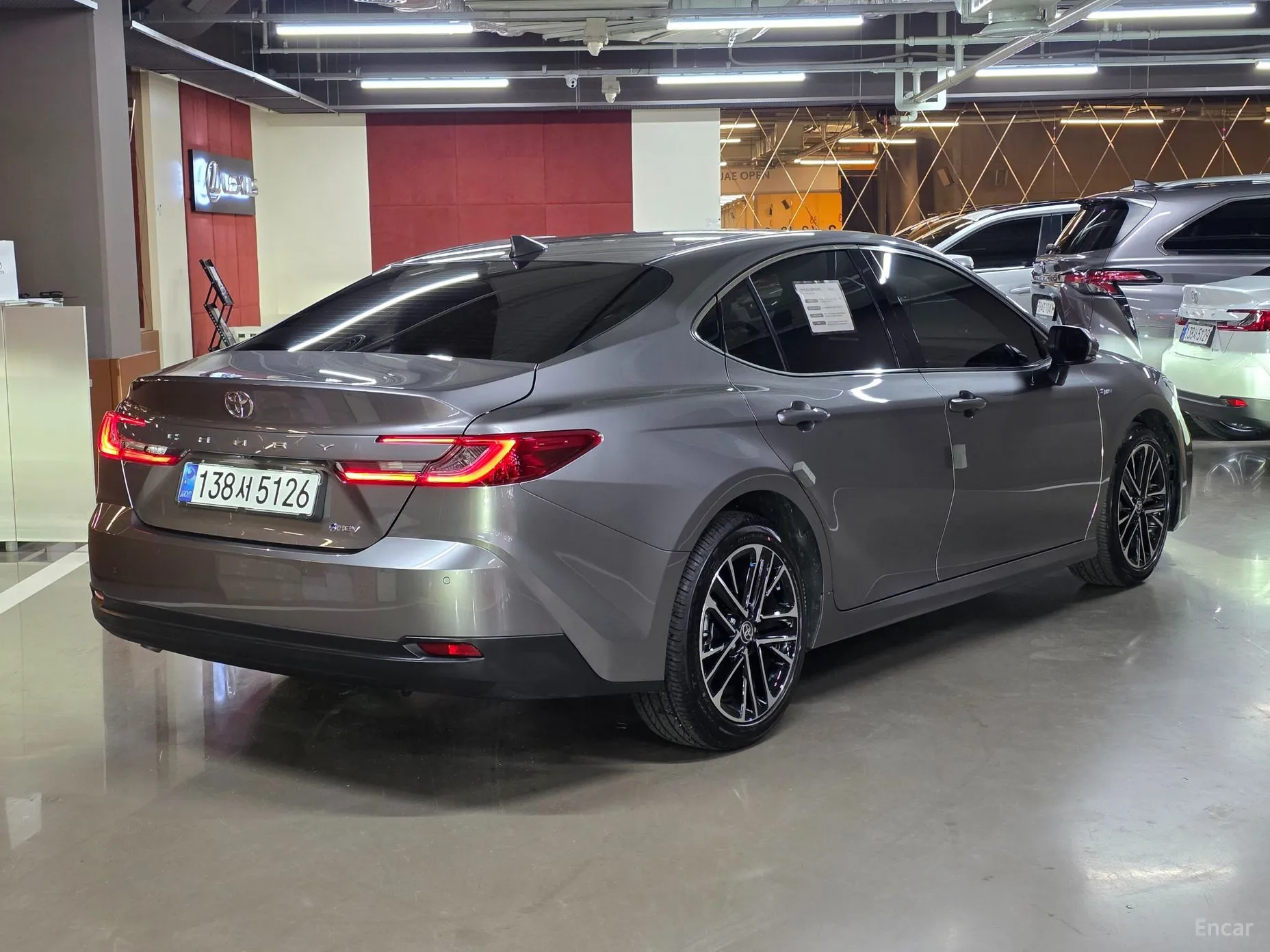 Toyota Camry (XV80) превью 2