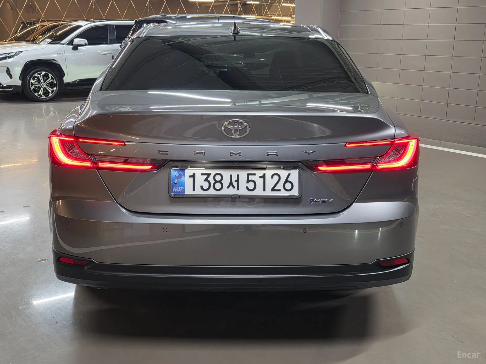Toyota Camry (XV80) превью 4