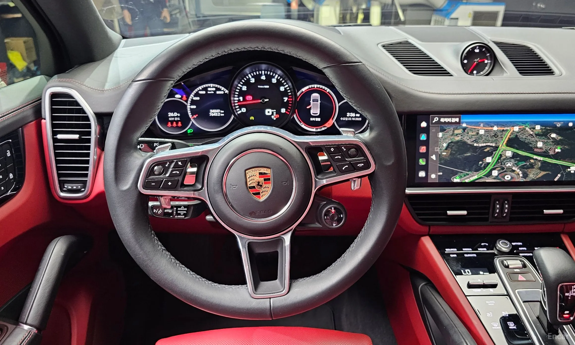 Porsche Cayenne (PO536) превью 13