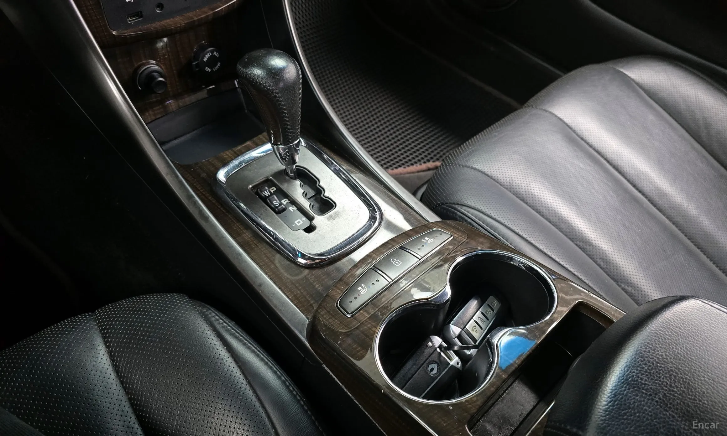 KG Mobility (SsangYong) Chairman H New Classic превью 9