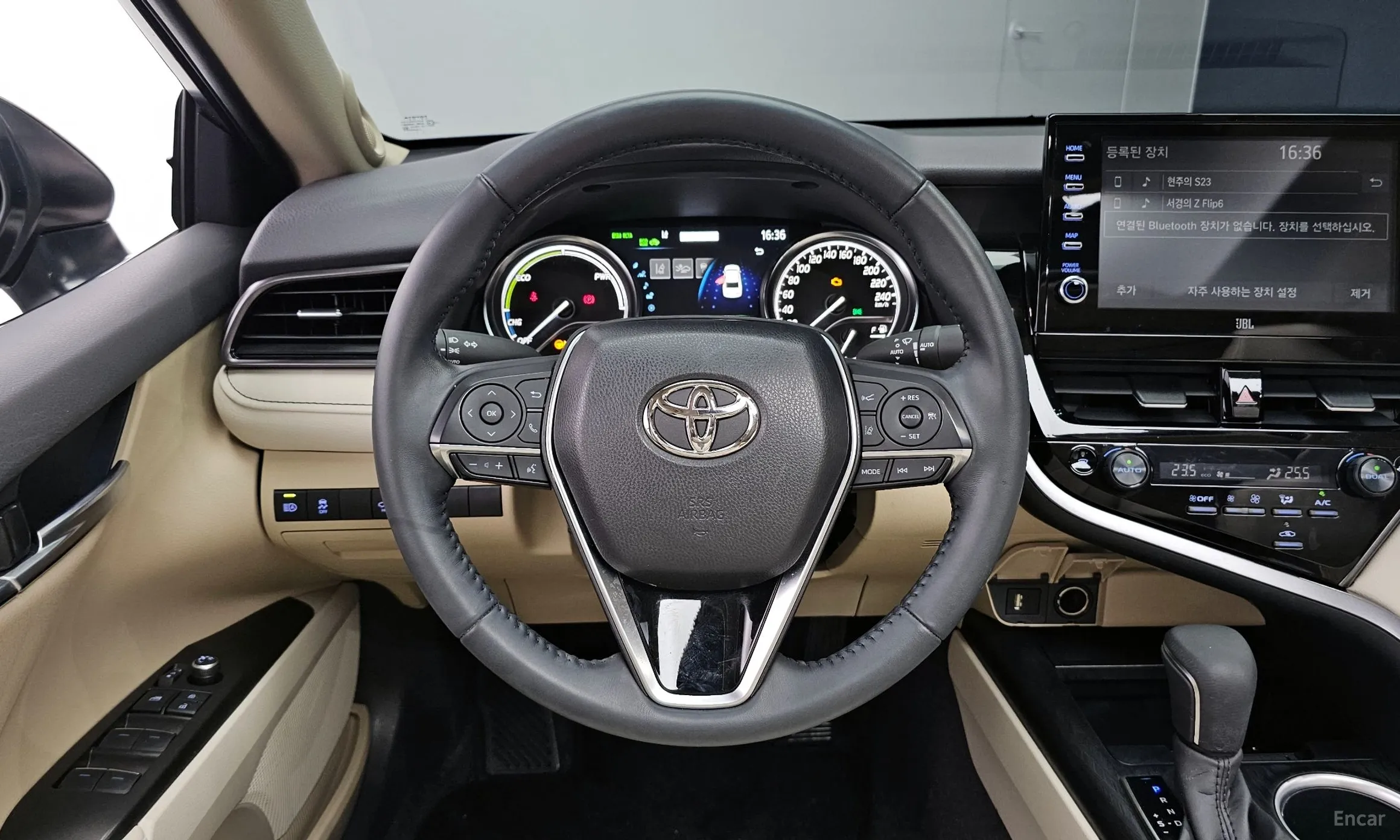 Toyota Camry (XV70) превью 13