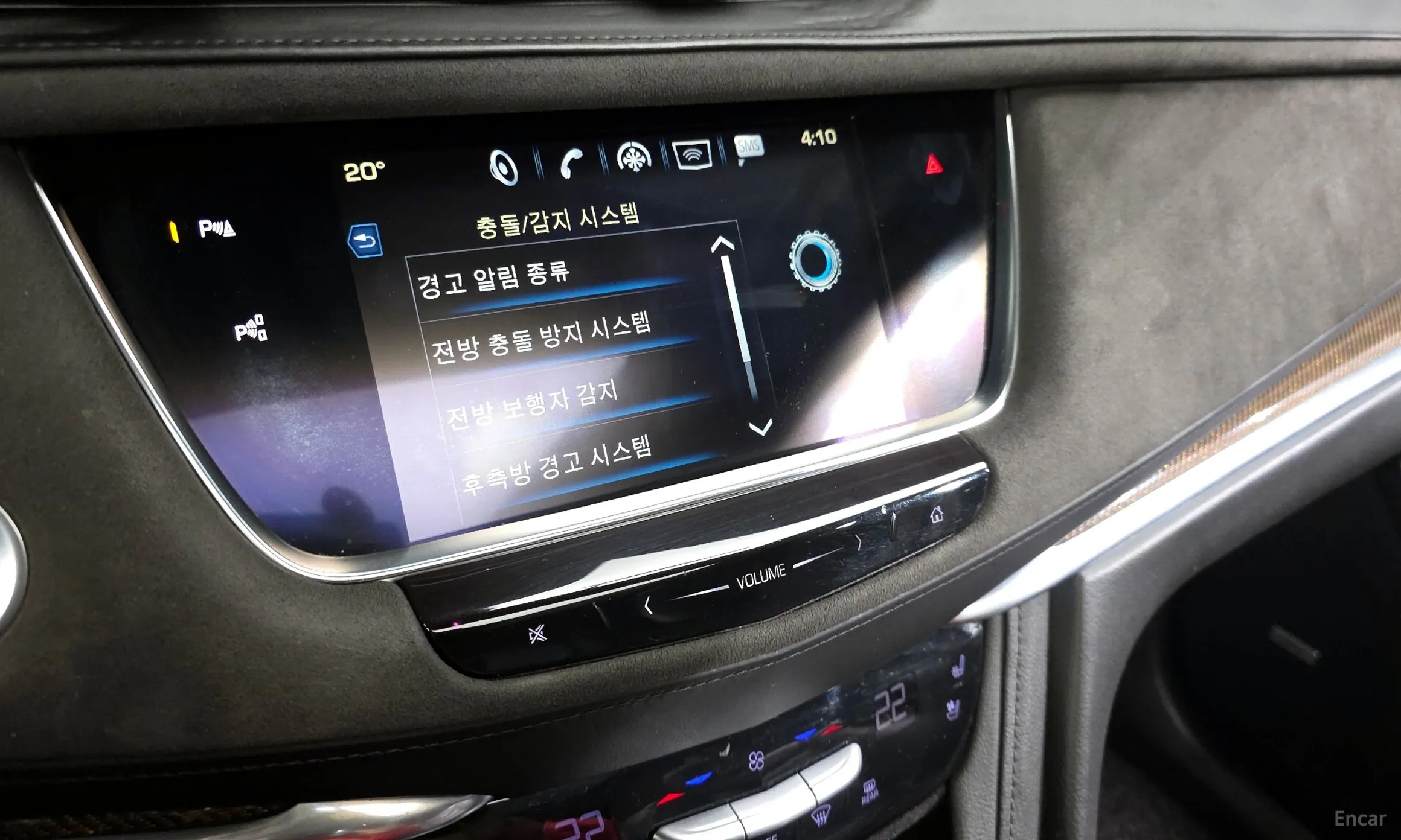Cadillac XT5 превью 16