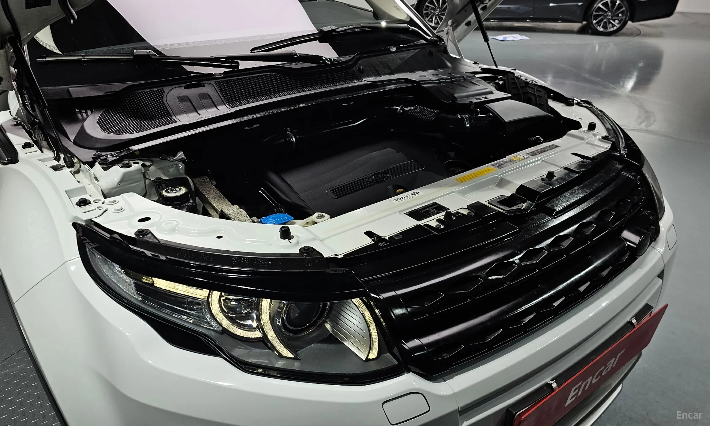 Land Rover Range Rover Evoque превью 6