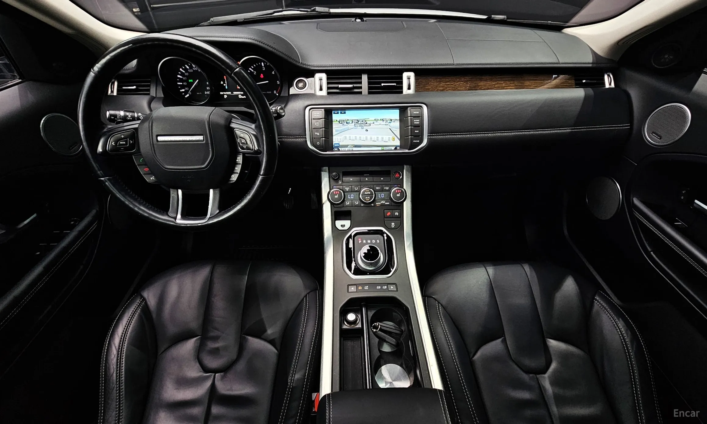 Land Rover Range Rover Evoque превью 7