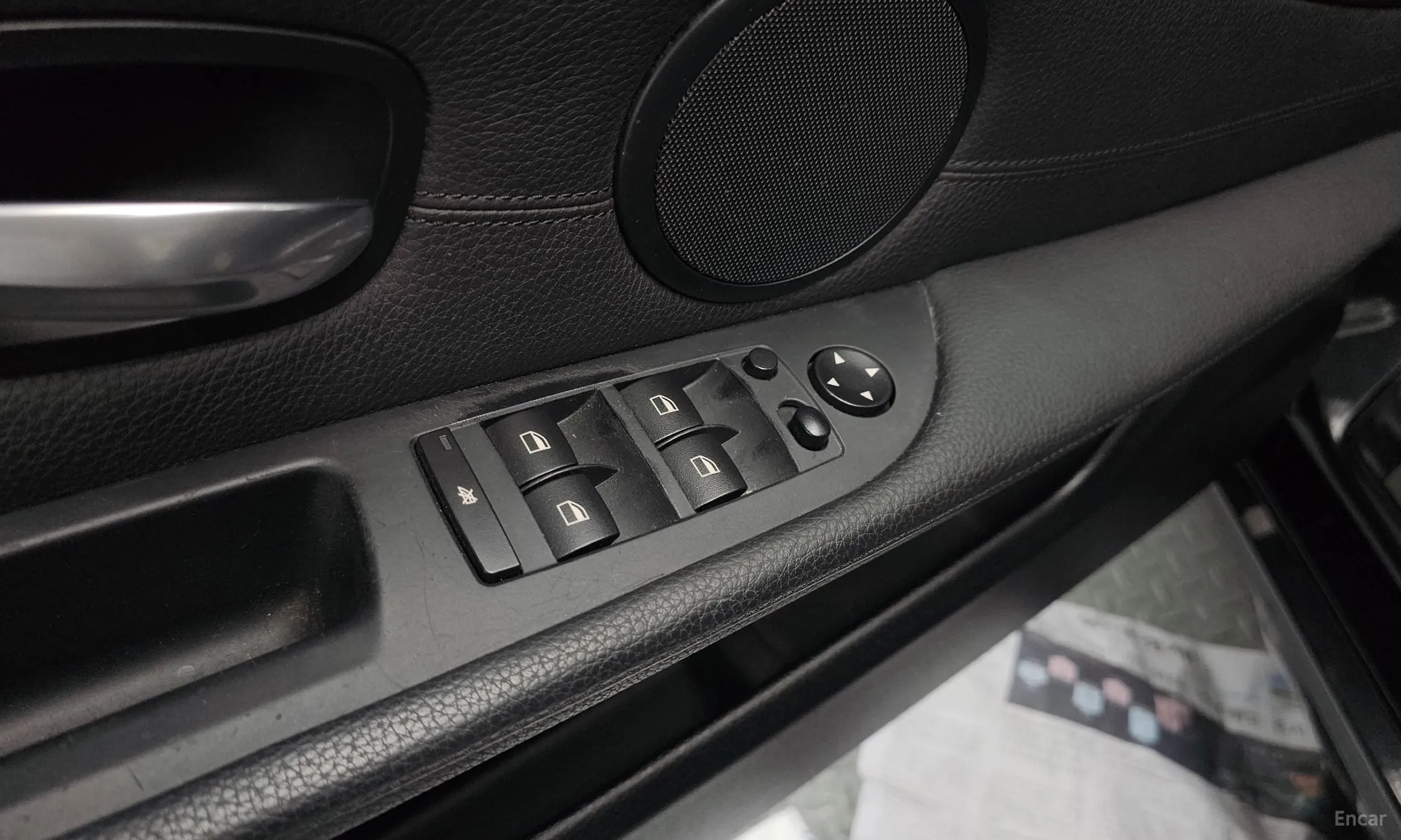 BMW 5 Series (E60) превью 18