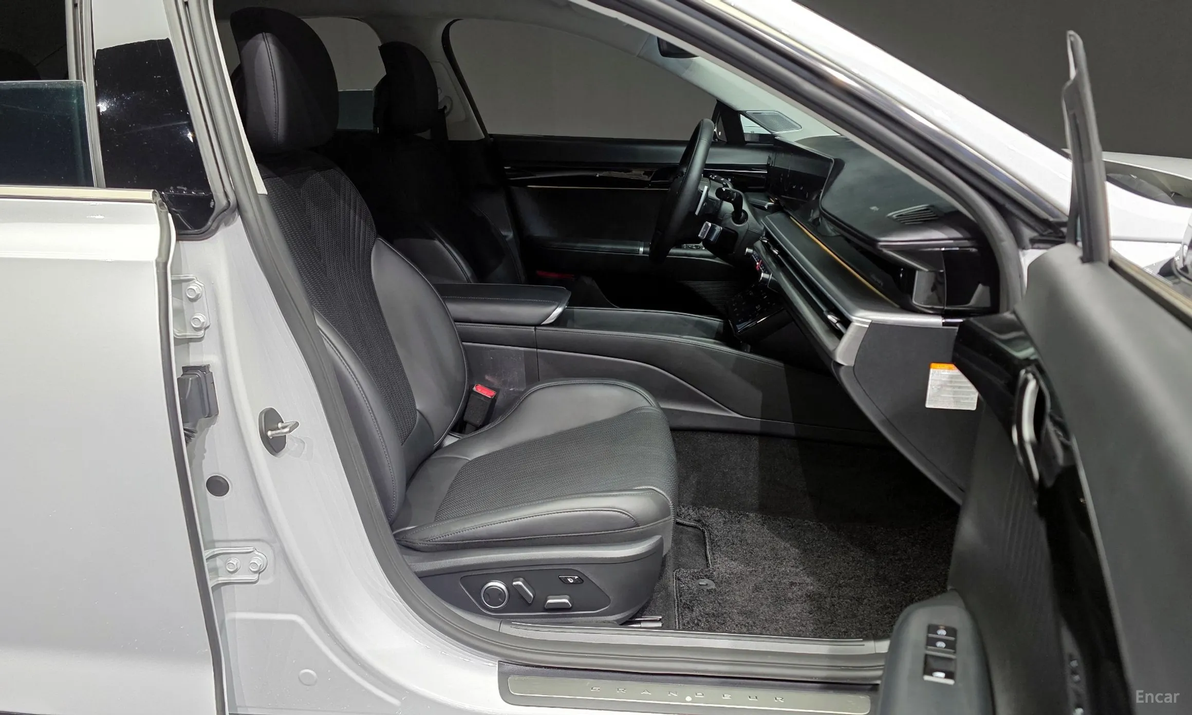 Hyundai Grandeur Hybrid (GN7) превью 11