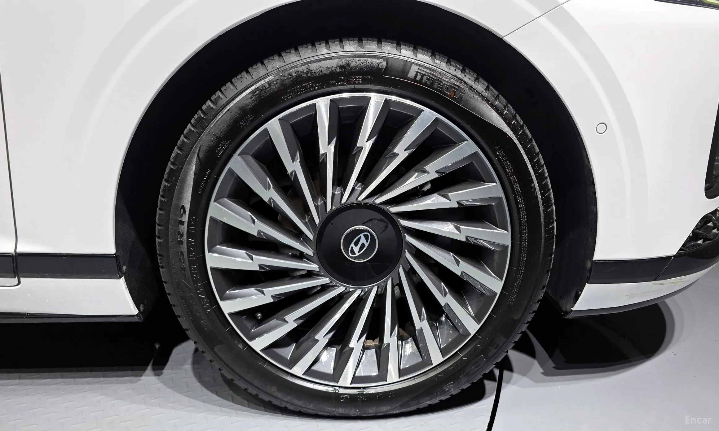 Hyundai Grandeur Hybrid (GN7) превью 5