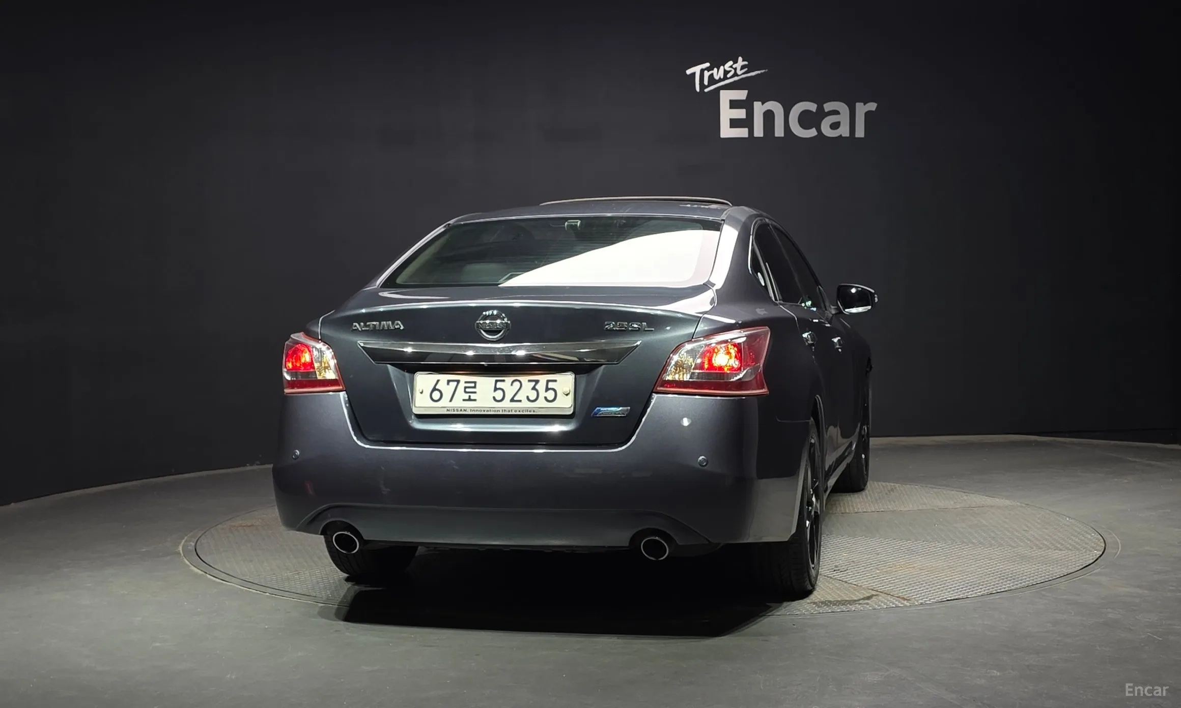 Nissan Altima превью 4