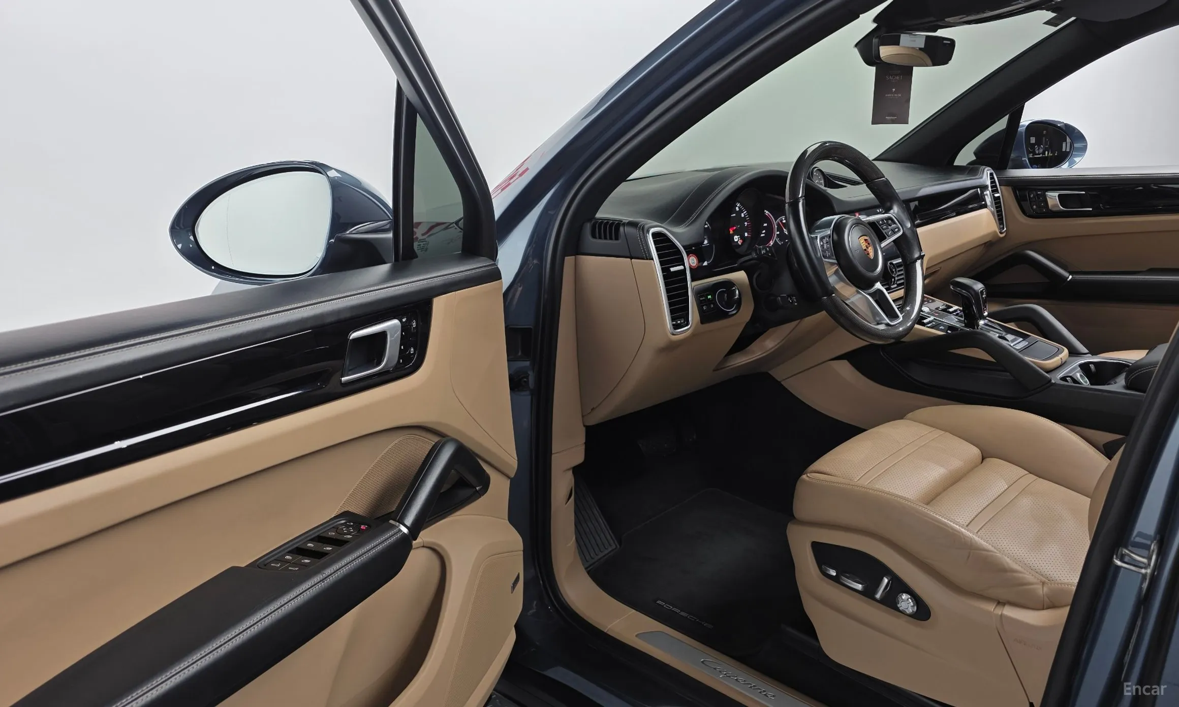 Porsche Cayenne (PO536) превью 11