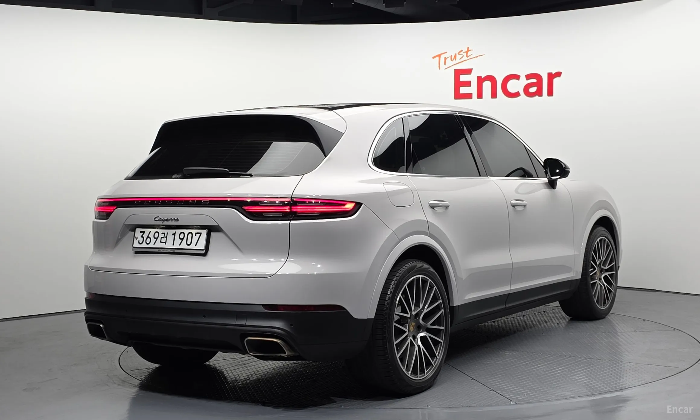 Porsche Cayenne (PO536) превью 2