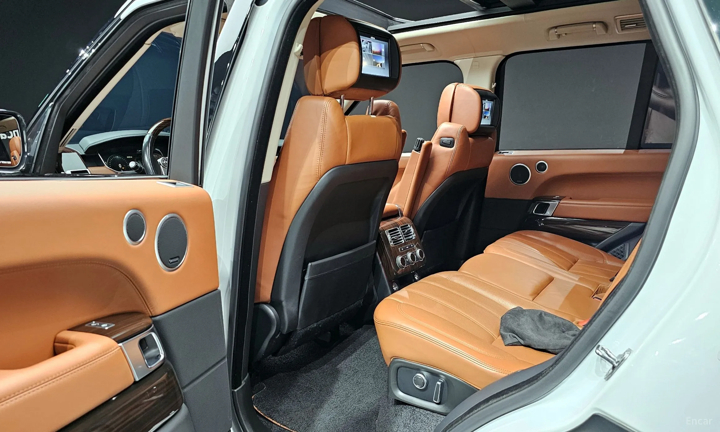Land Rover Range Rover 4th Generation превью 12
