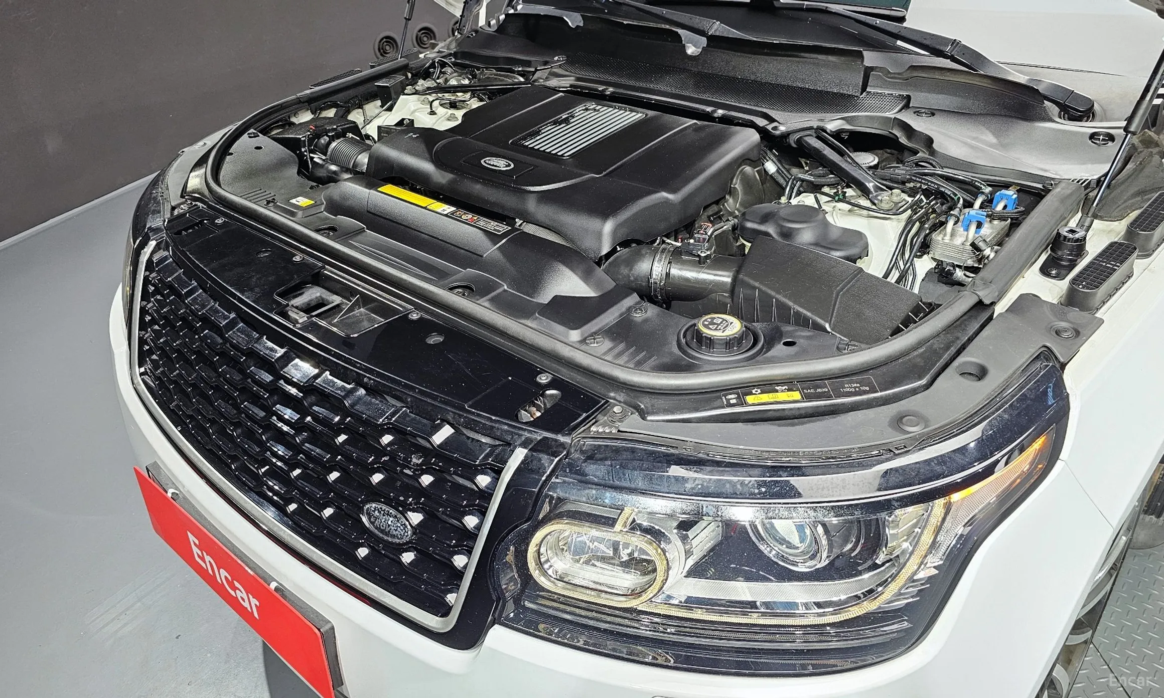 Land Rover Range Rover 4th Generation превью 6