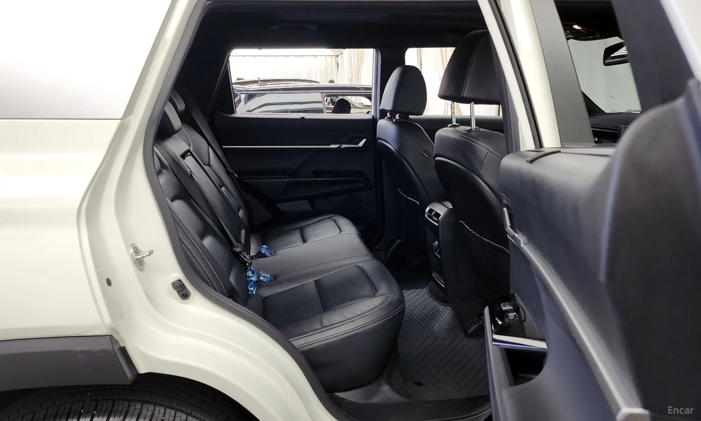 KG Mobility (SsangYong) Torres превью 12