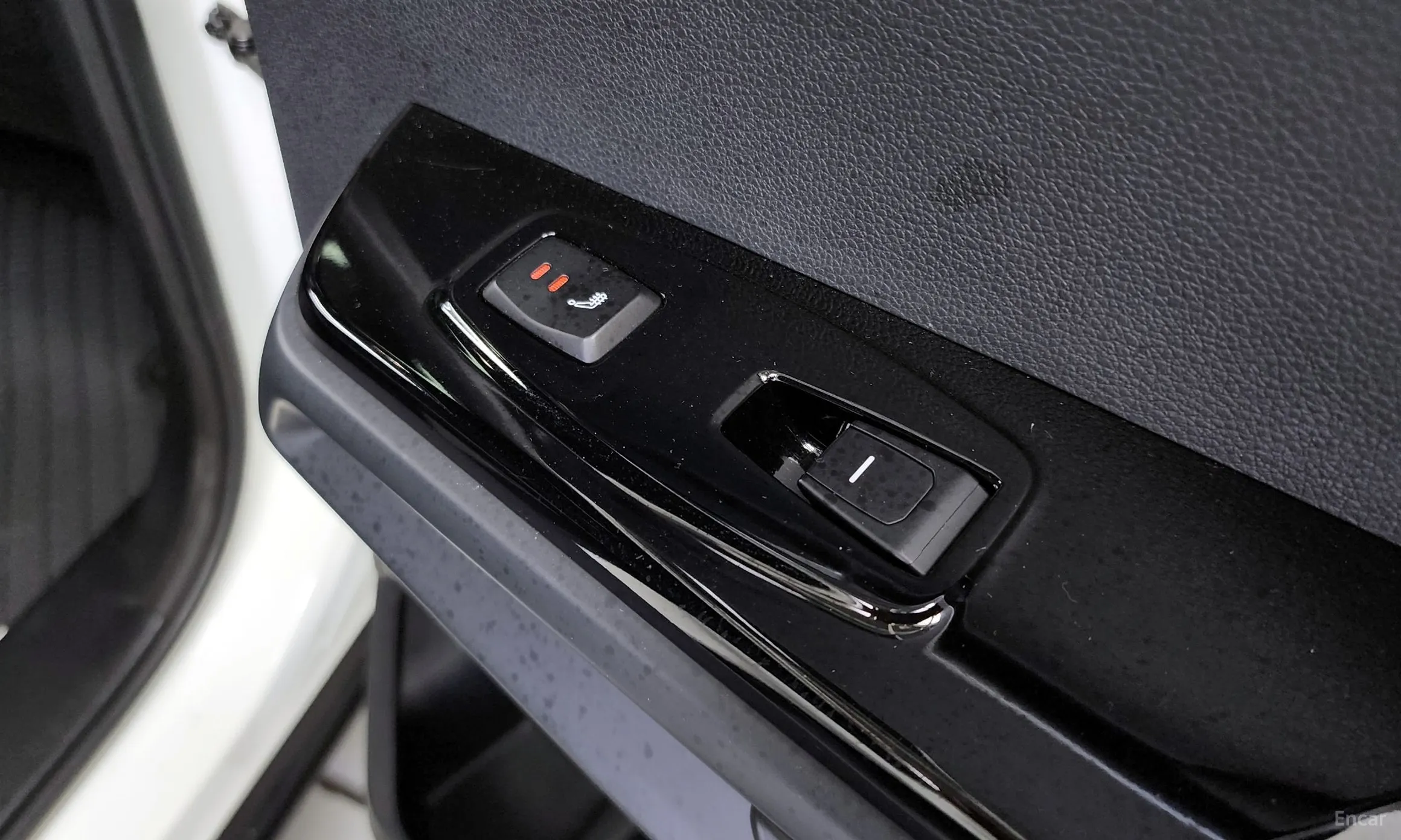 KG Mobility (SsangYong) Torres превью 19