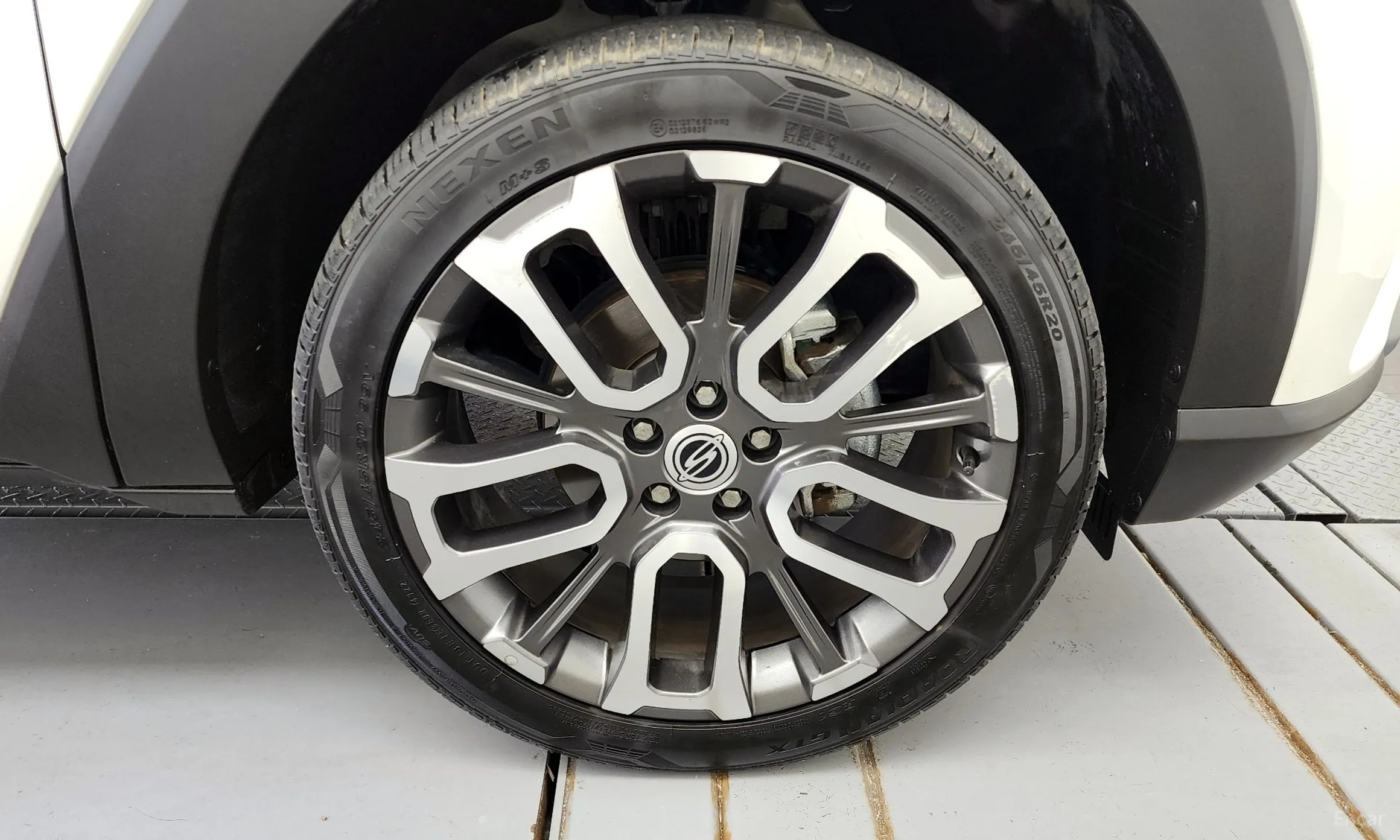 KG Mobility (SsangYong) Torres превью 5