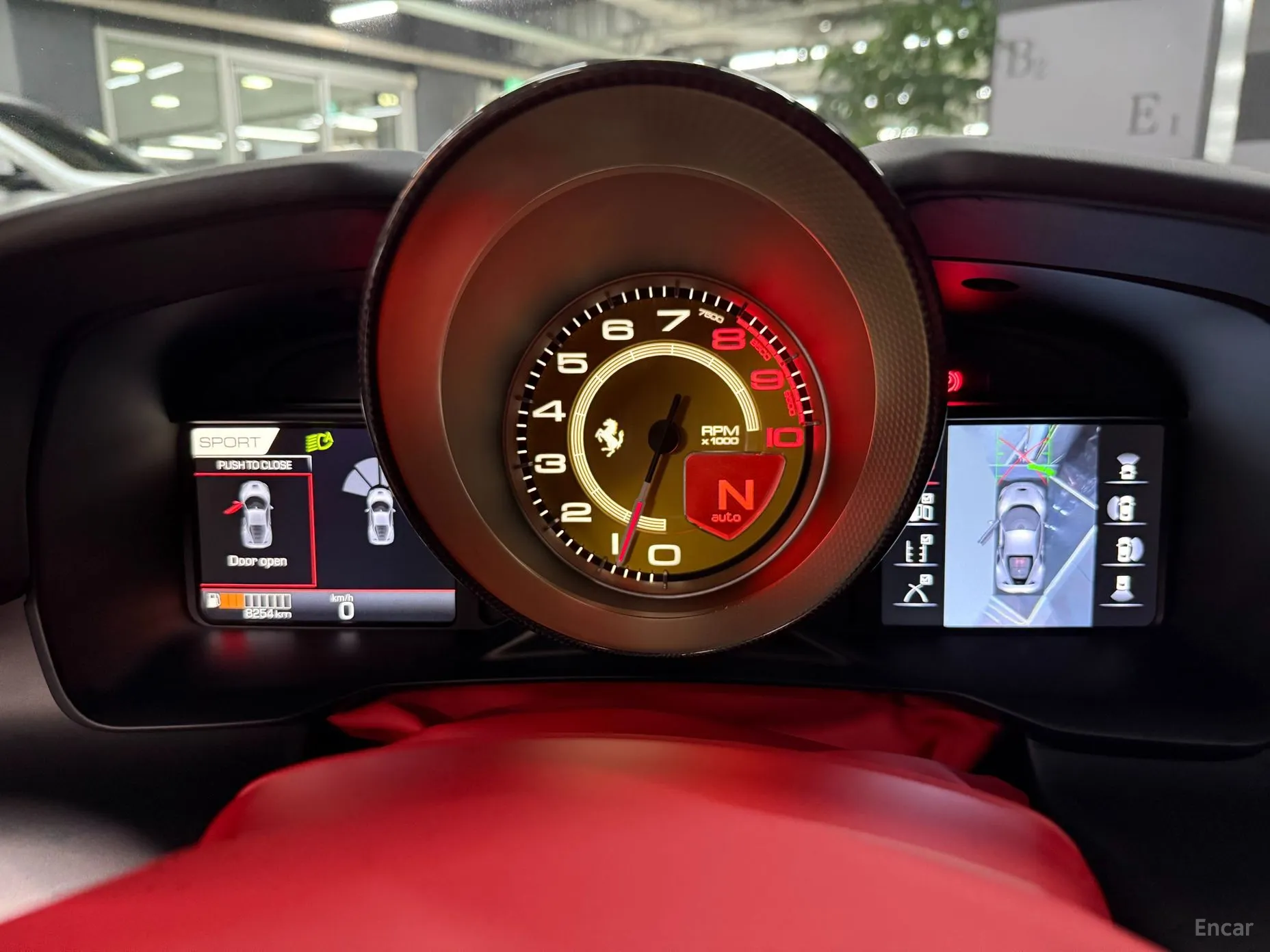 Ferrari F8 Tributo превью 12
