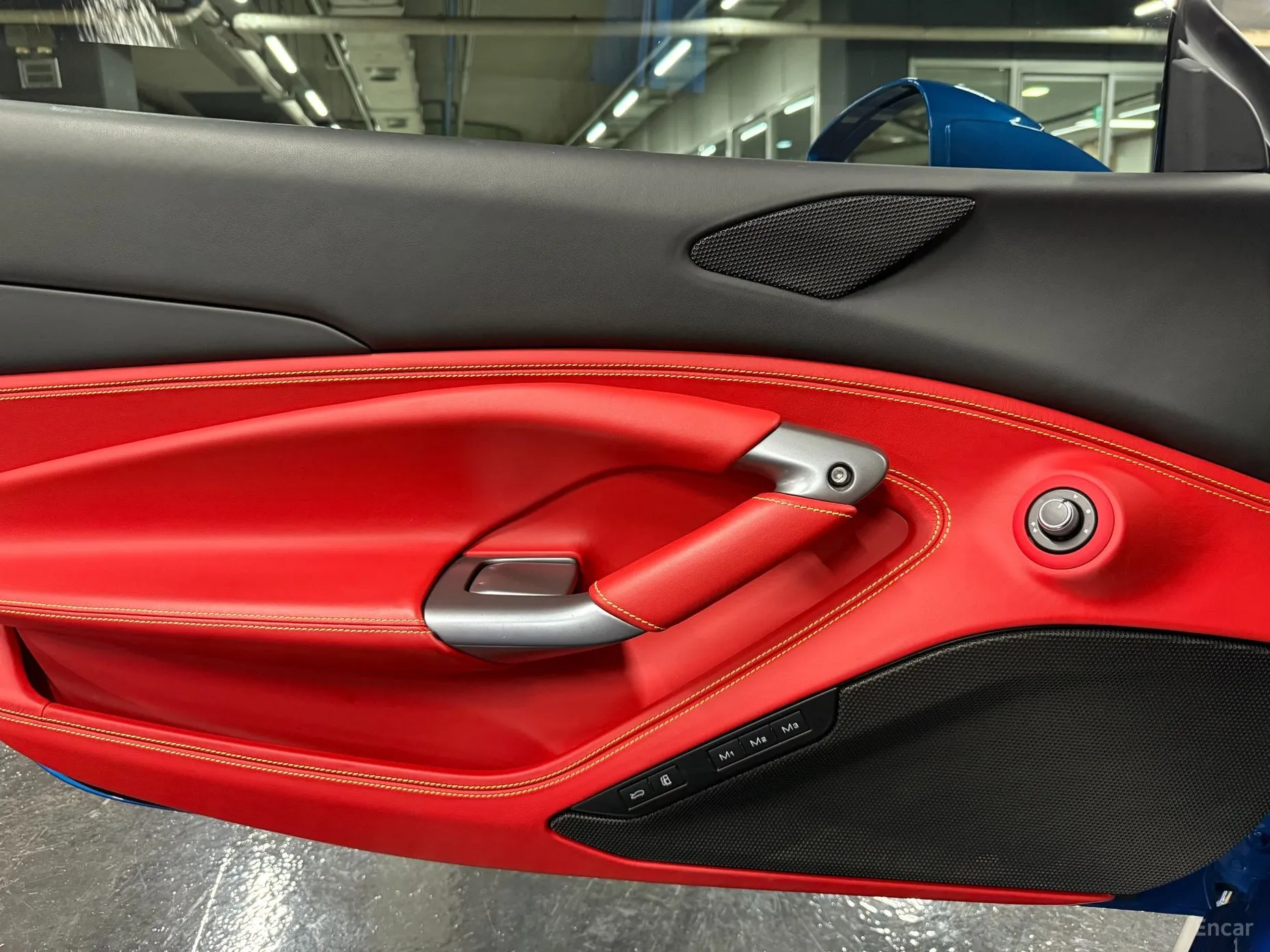 Ferrari F8 Tributo превью 19