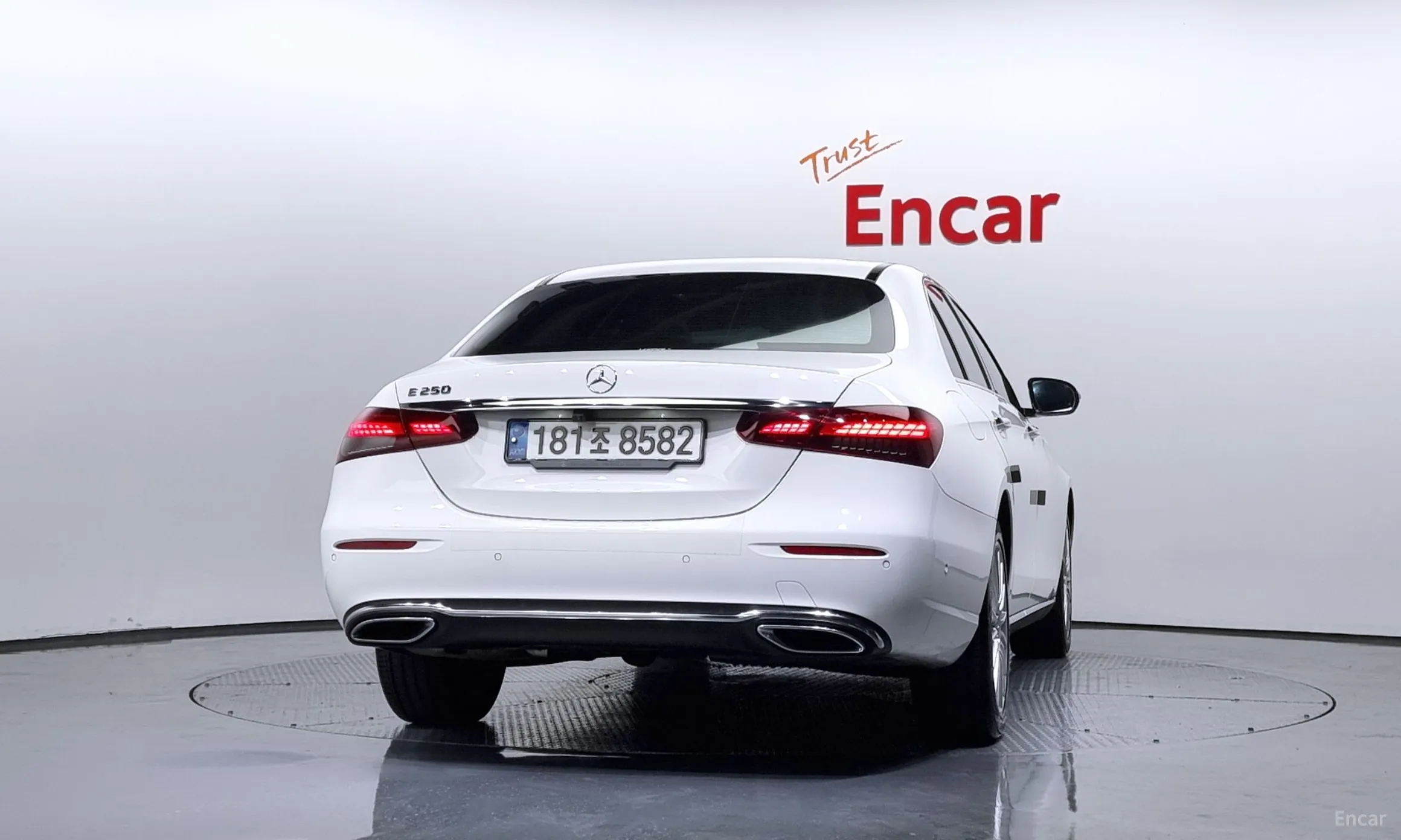 Mercedes Benz E-Class W213 превью 4