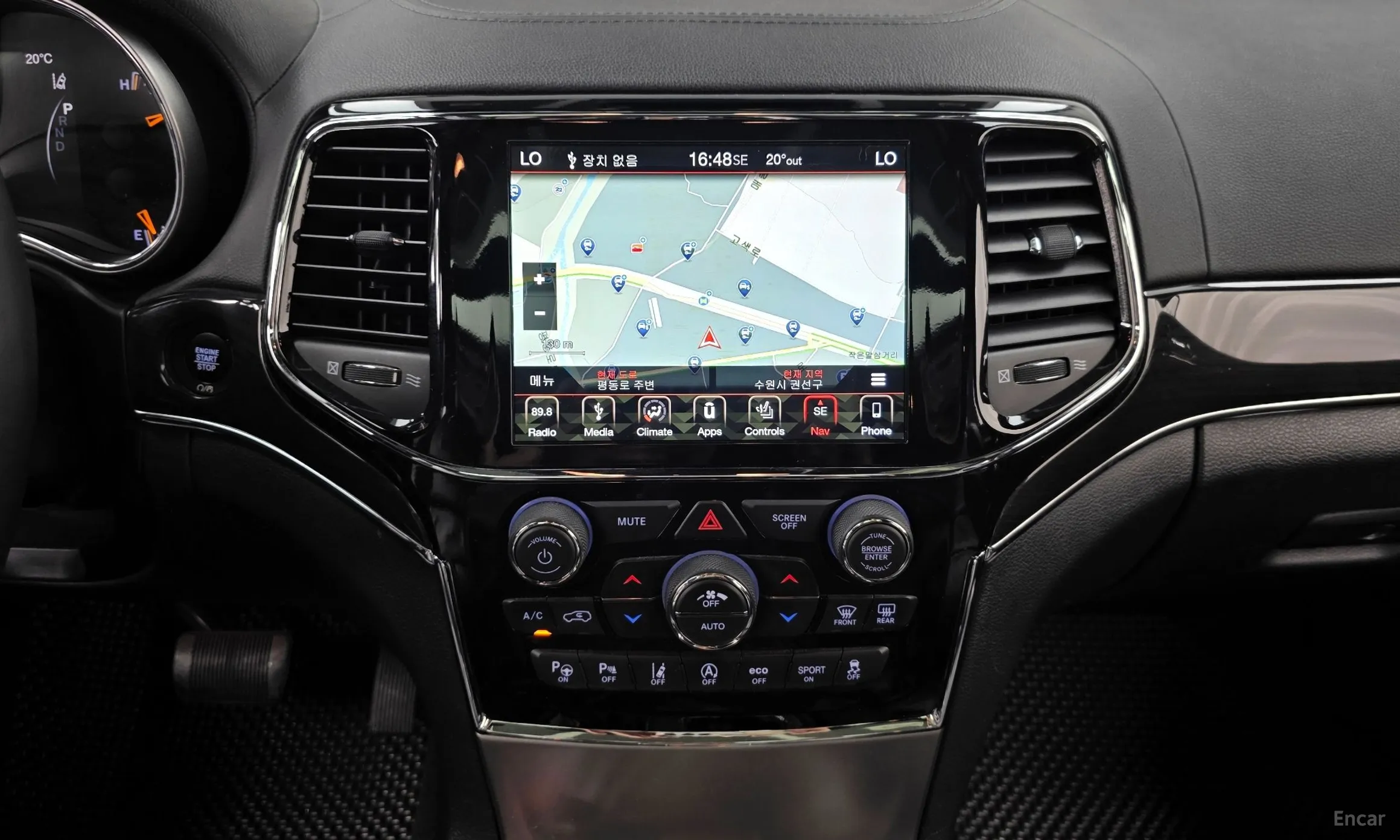 Jeep Grand Cherokee превью 14