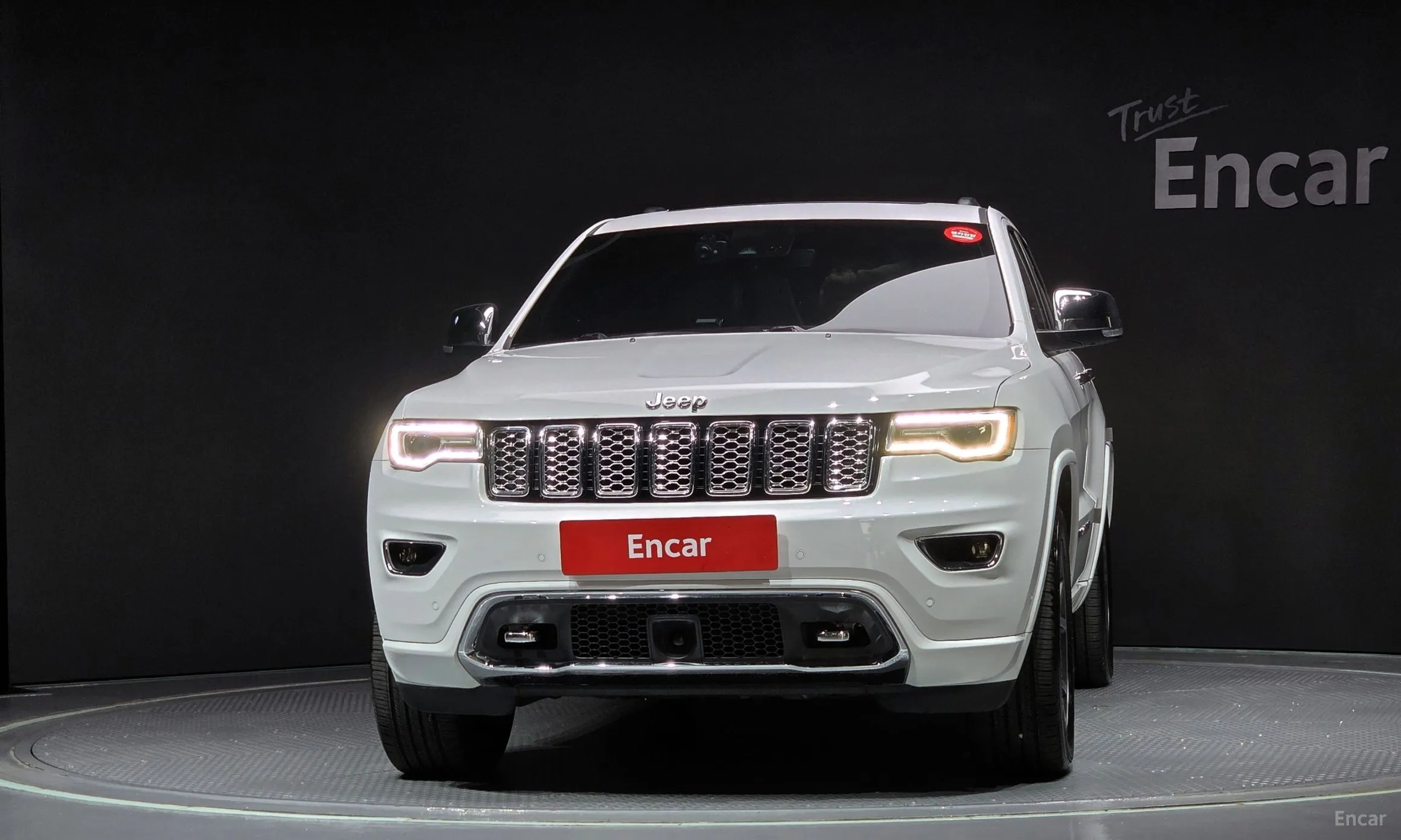 Jeep Grand Cherokee превью 3