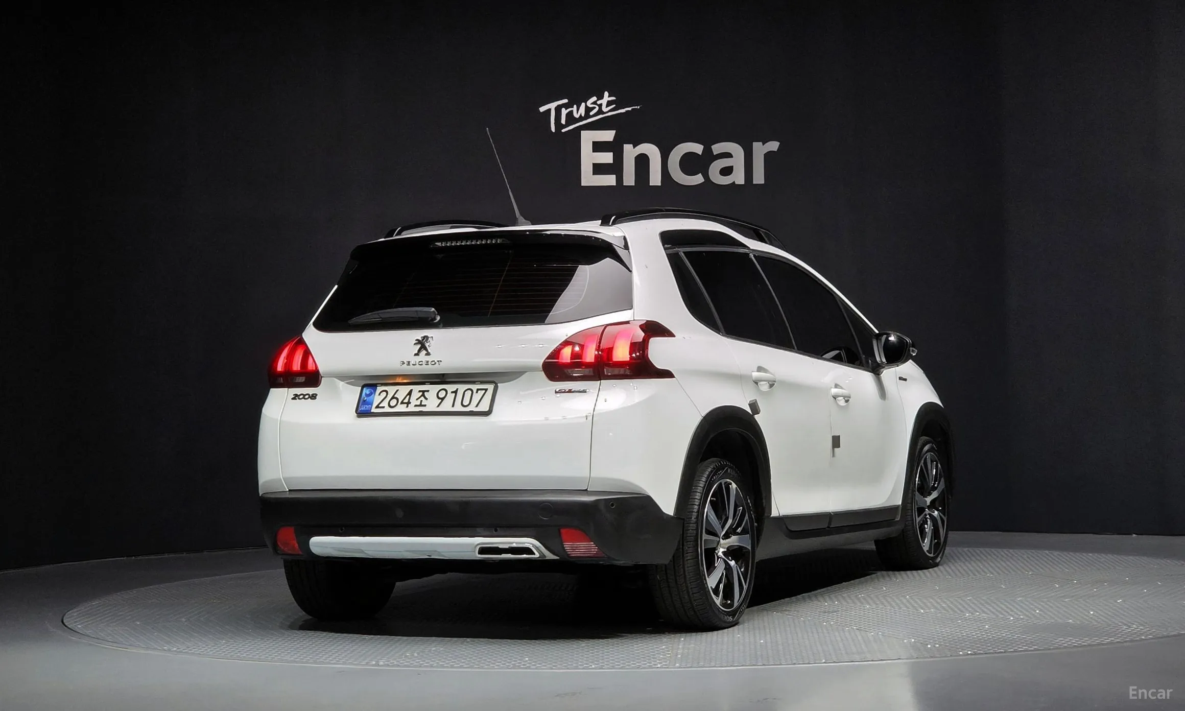 Peugeot 2008.