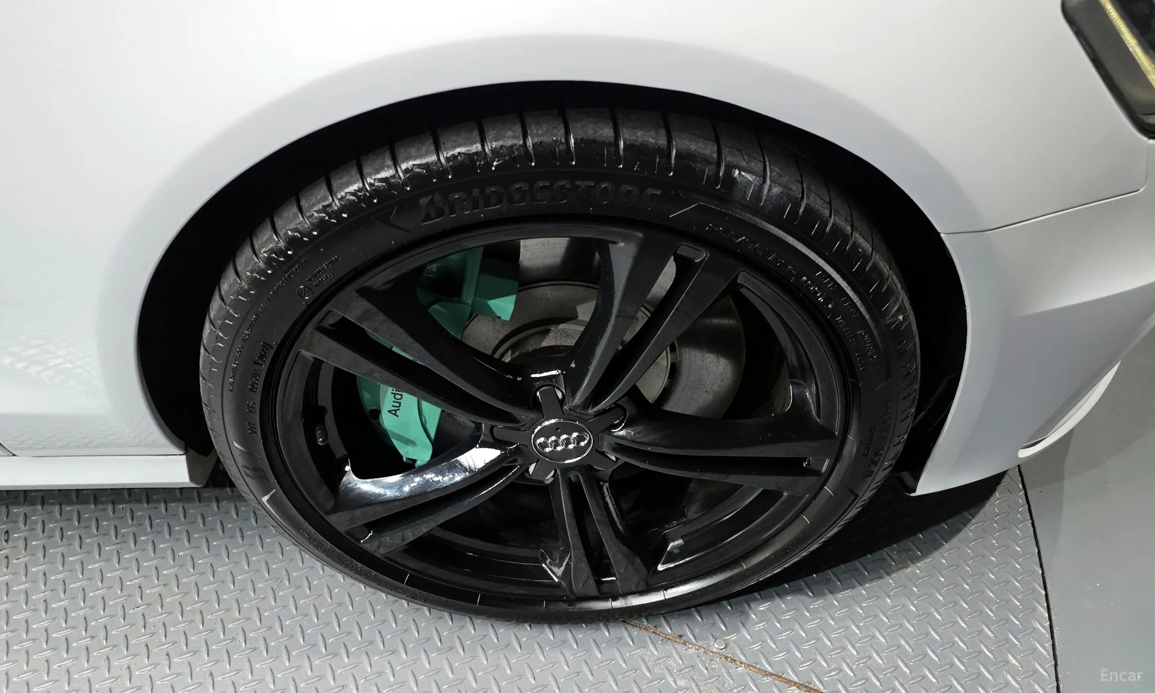 Audi S6 превью 5