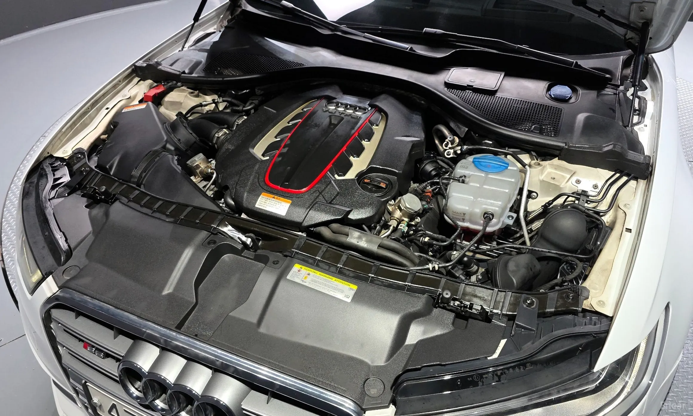 Audi S6 превью 6