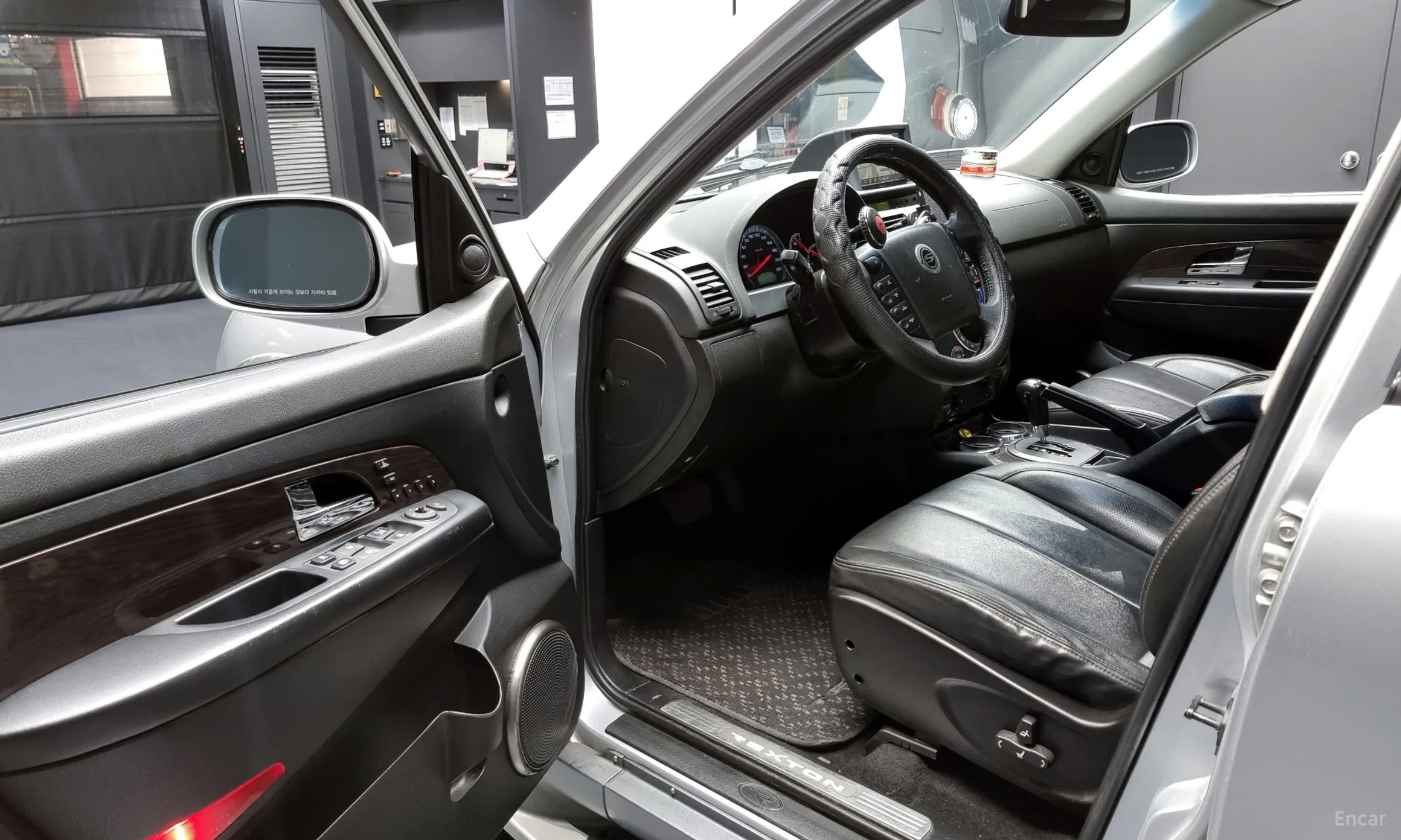 KG Mobility (SsangYong) Super Rexton превью 10