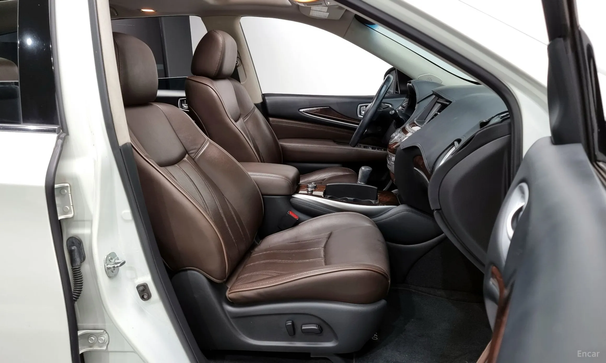 Infiniti QX60 превью 11