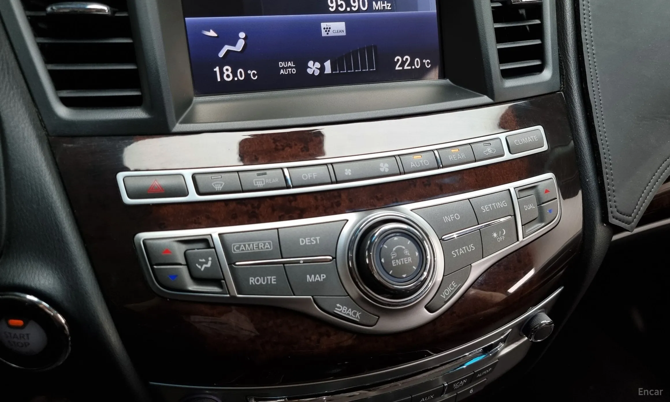 Infiniti QX60 превью 17