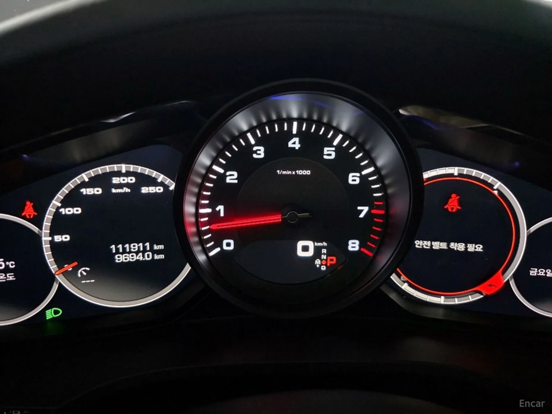 Porsche Cayenne (PO536) превью 8