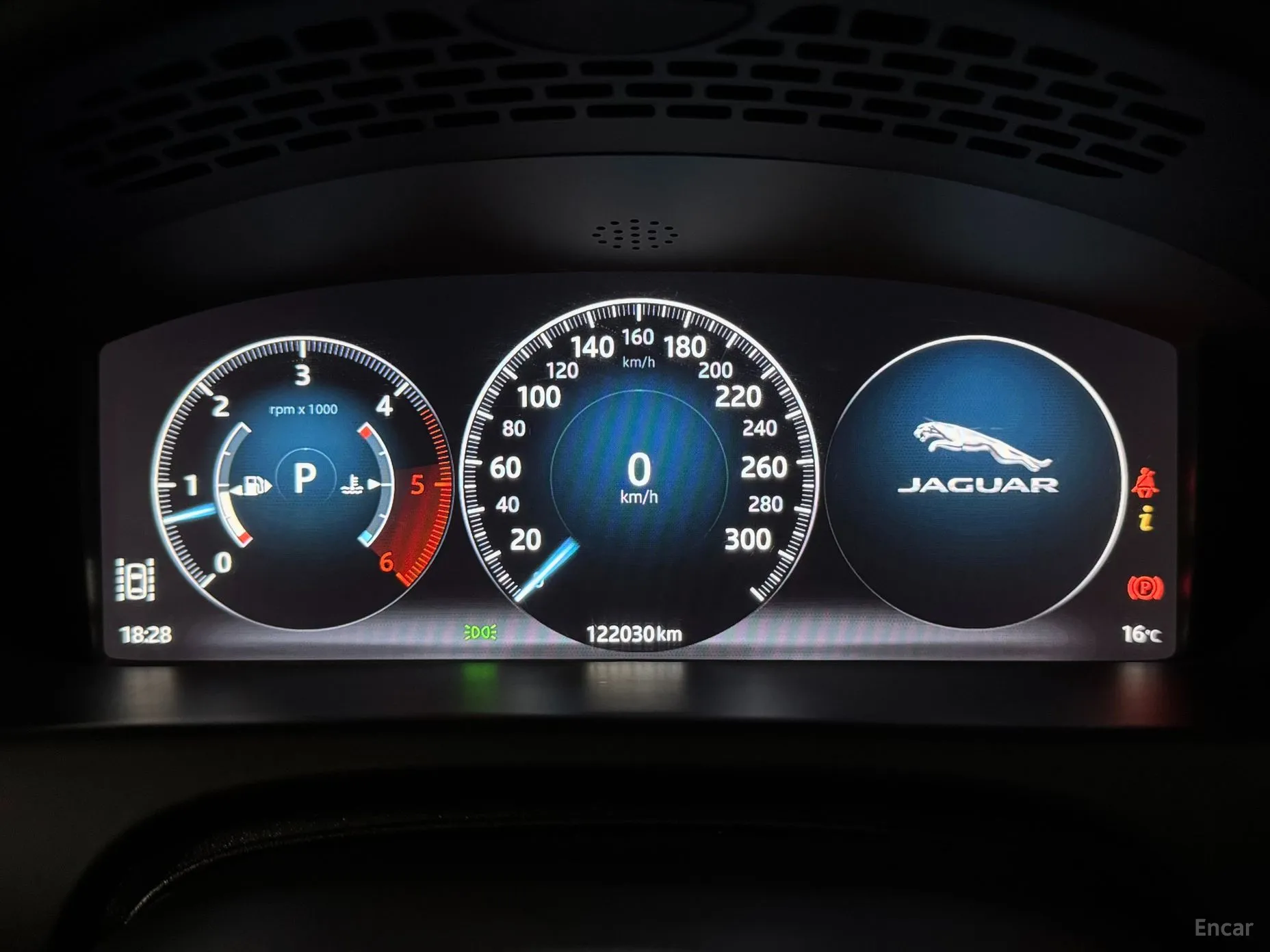 Jaguar All New XJ превью 8