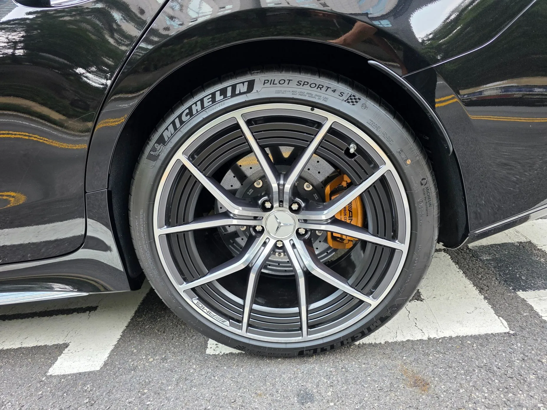Mercedes Benz AMG GT превью 18