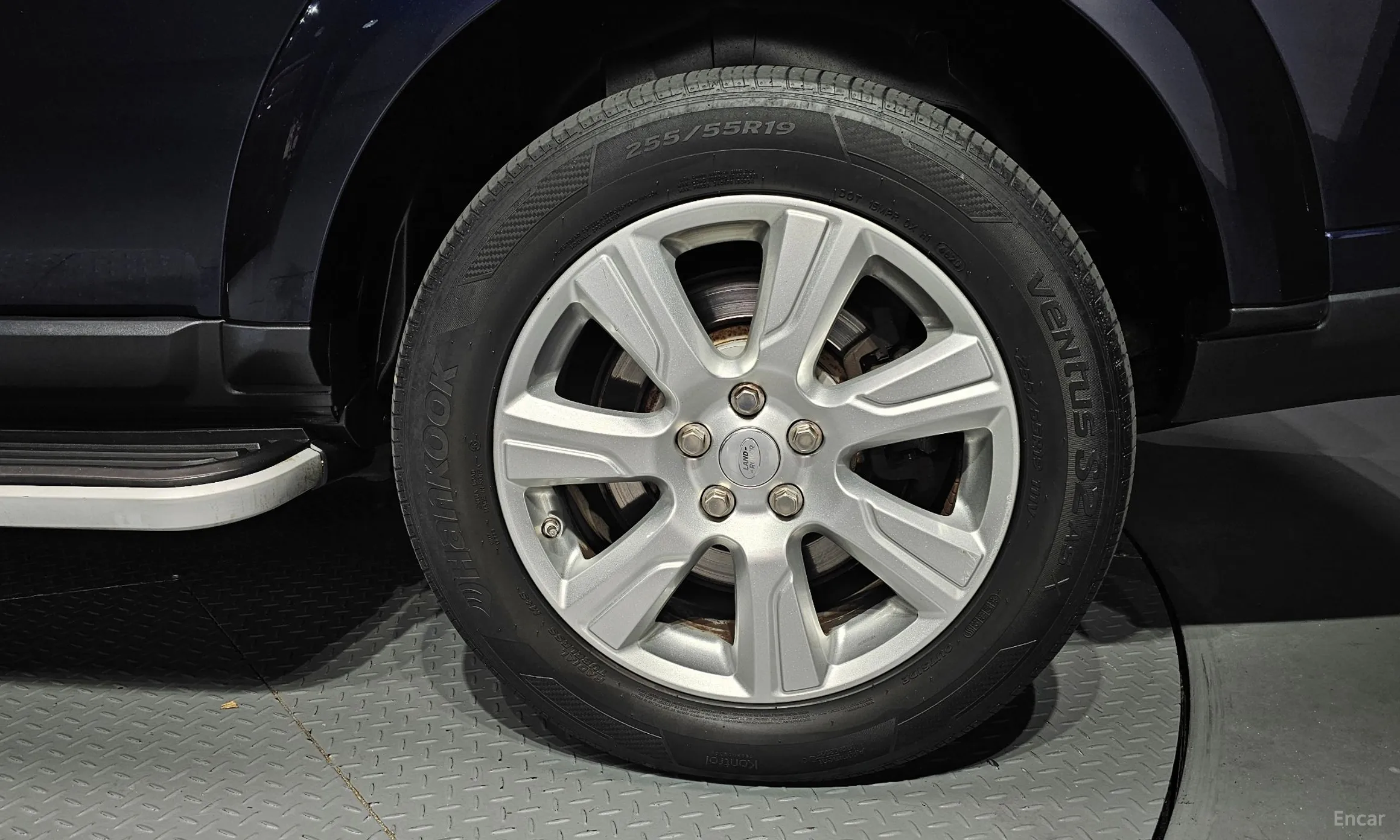 Land Rover Discovery 4 превью 5