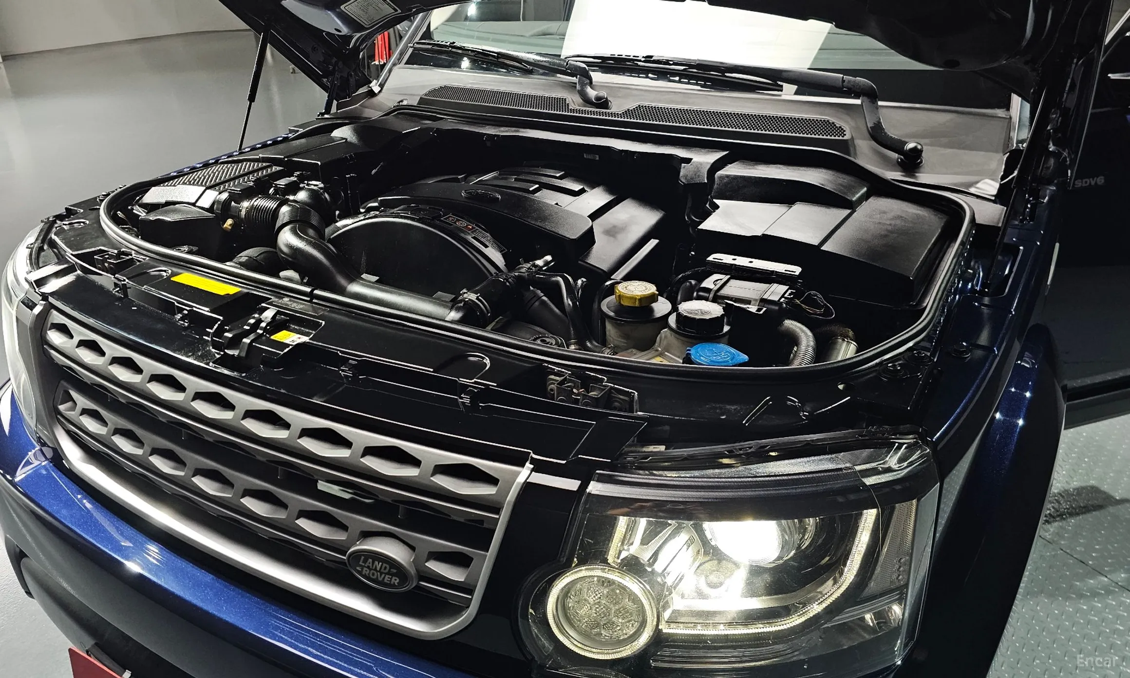 Land Rover Discovery 4 превью 6
