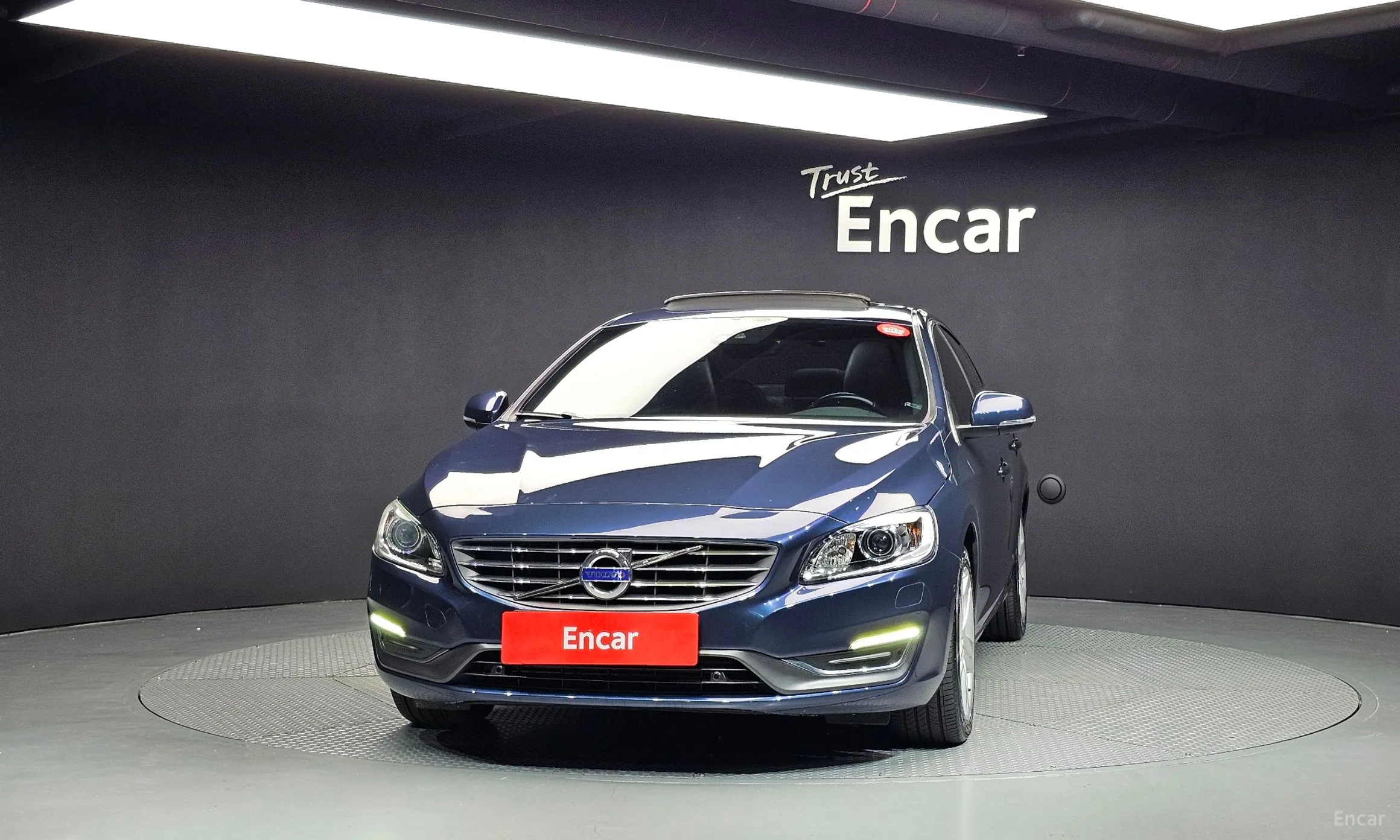 Volvo S60 превью 3
