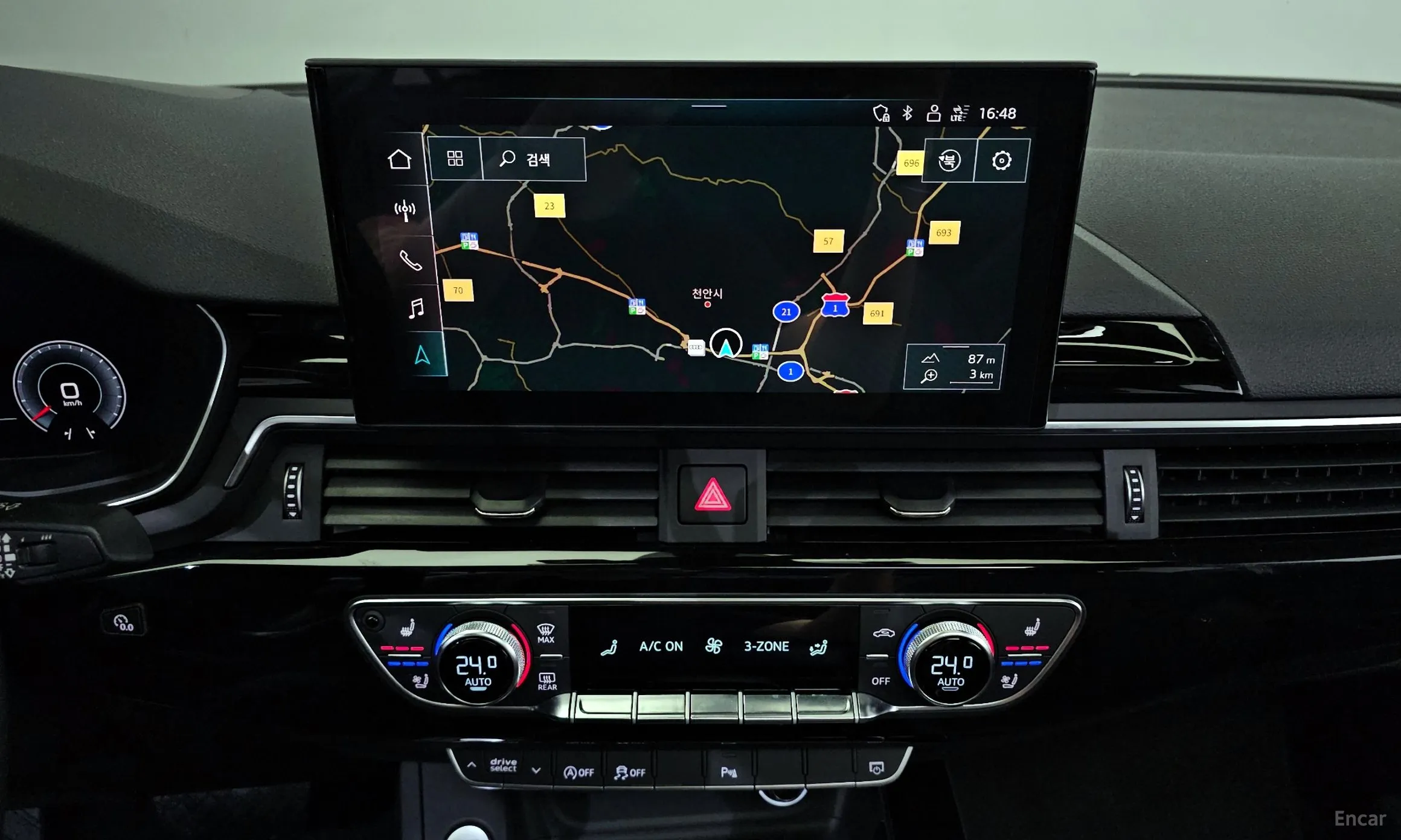 Audi A4 (B9) превью 16