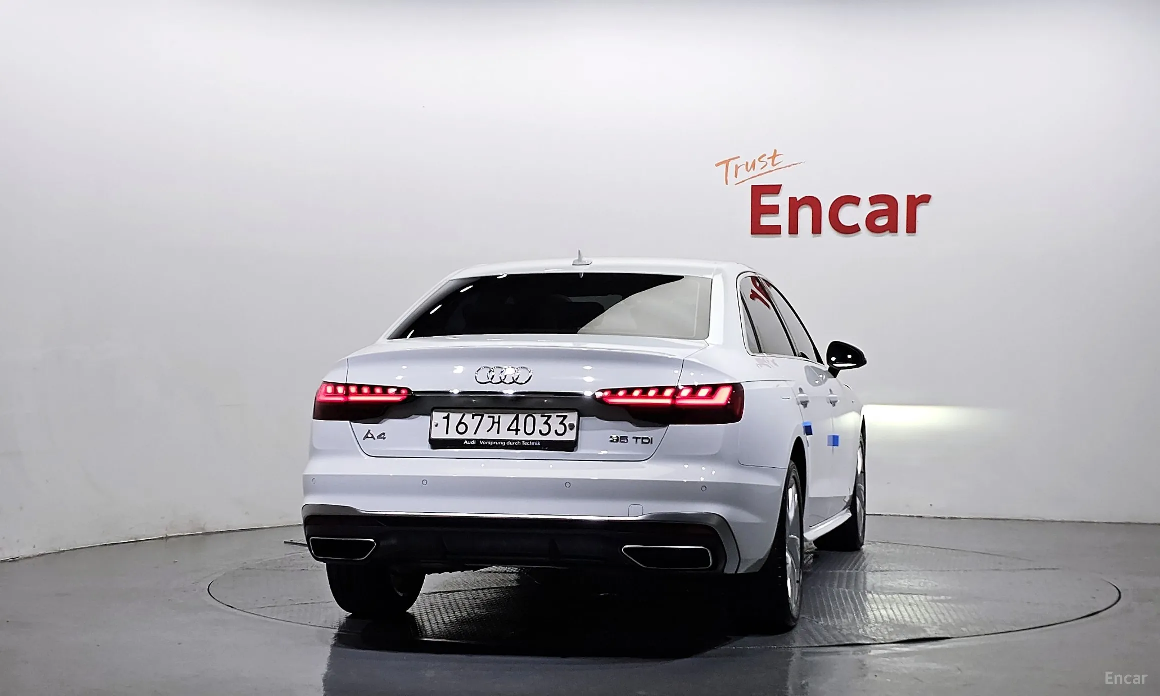 Audi A4 (B9) превью 4
