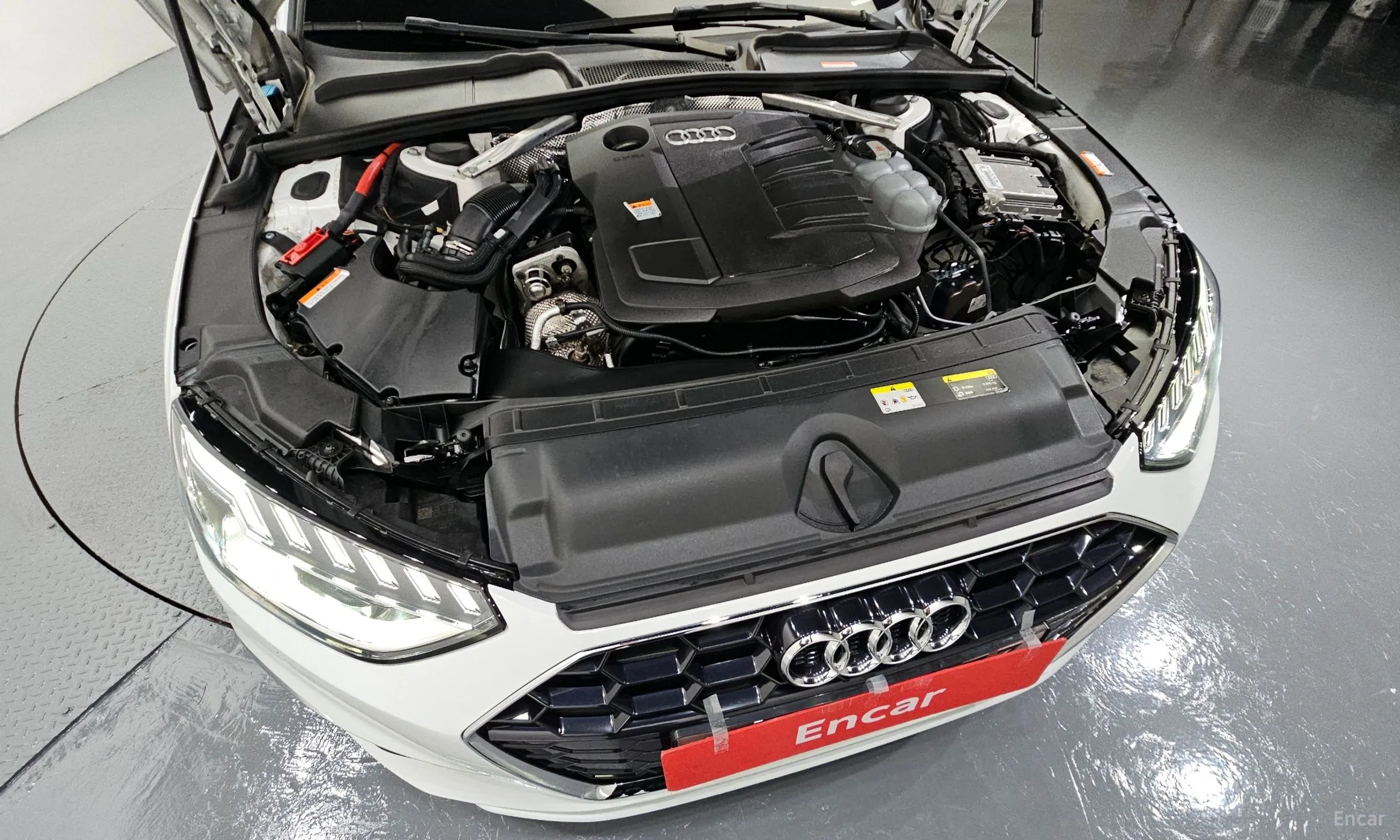 Audi A4 (B9) превью 6