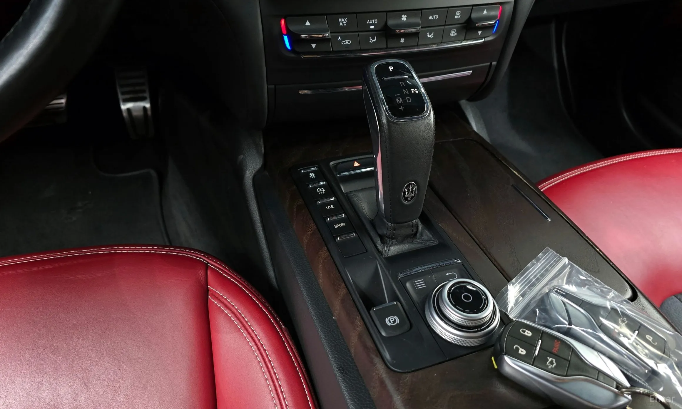 Maserati Ghibli превью 9