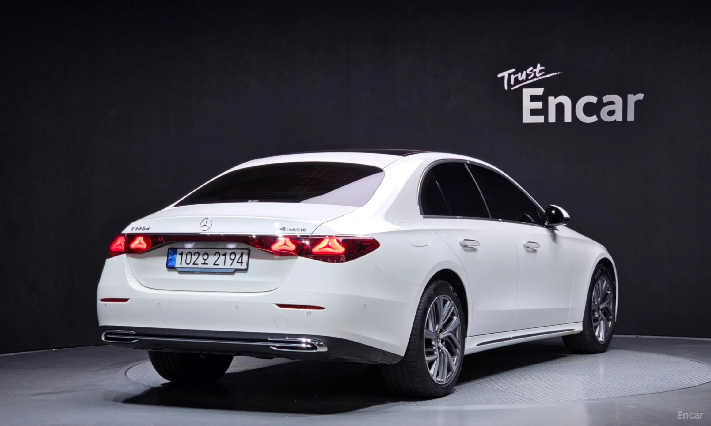Mercedes Benz E-Class W214 превью 2