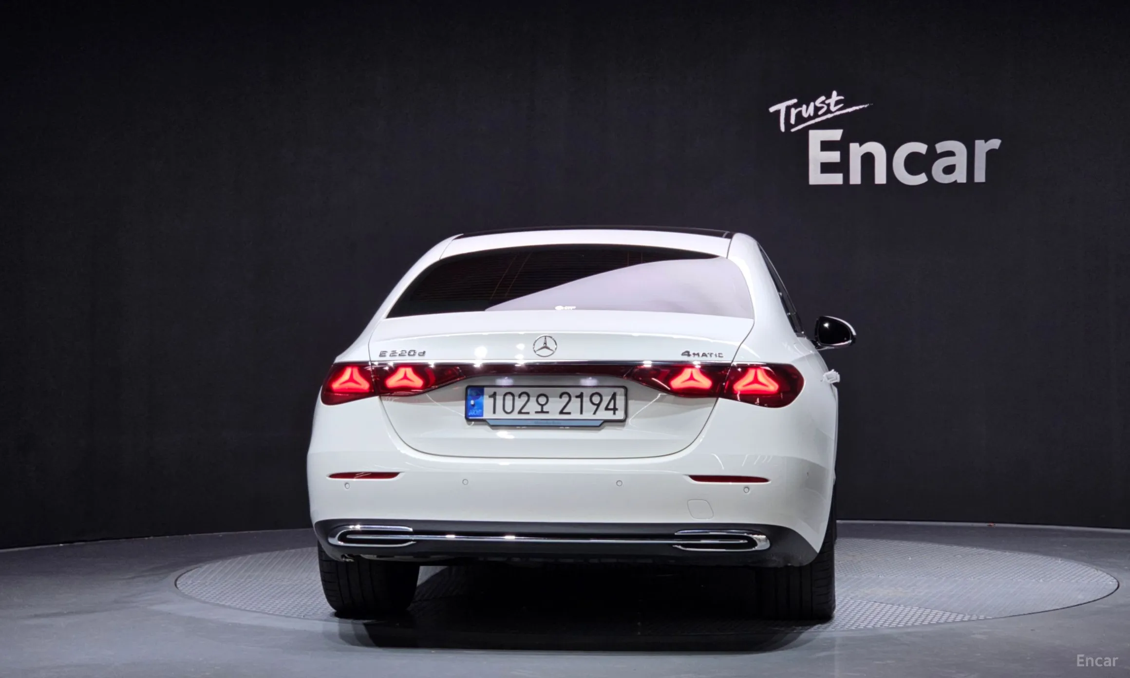 Mercedes Benz E-Class W214 превью 4