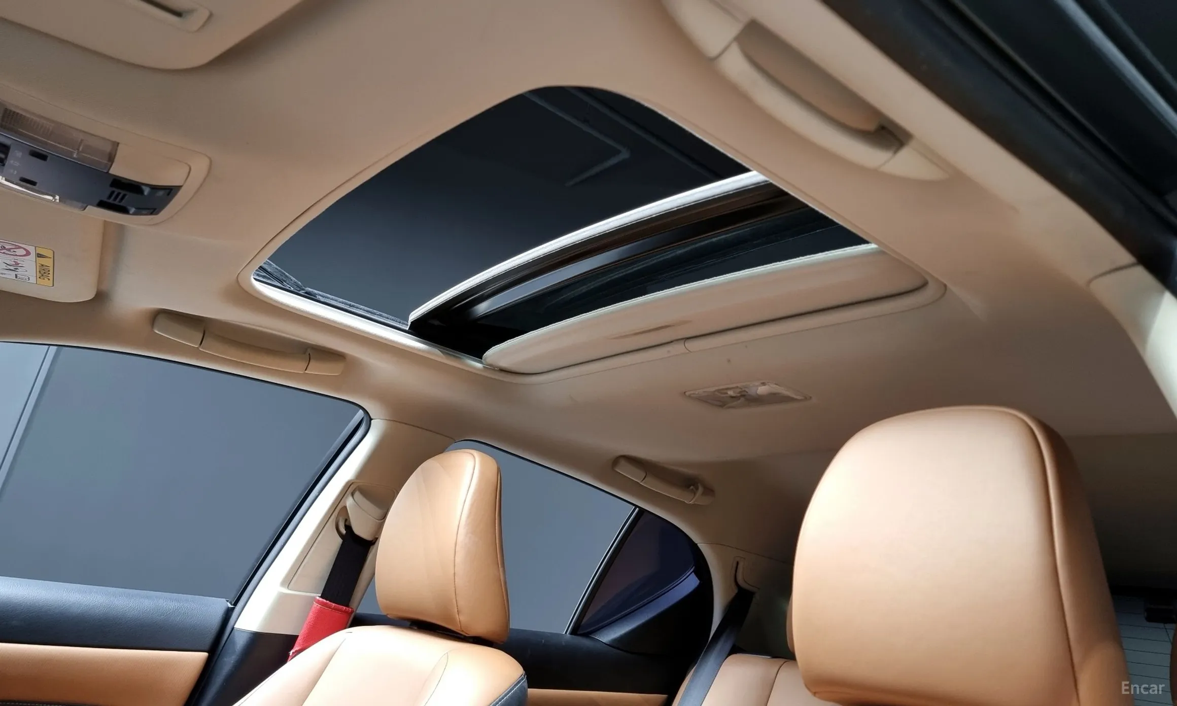 Lexus CT200h превью 19