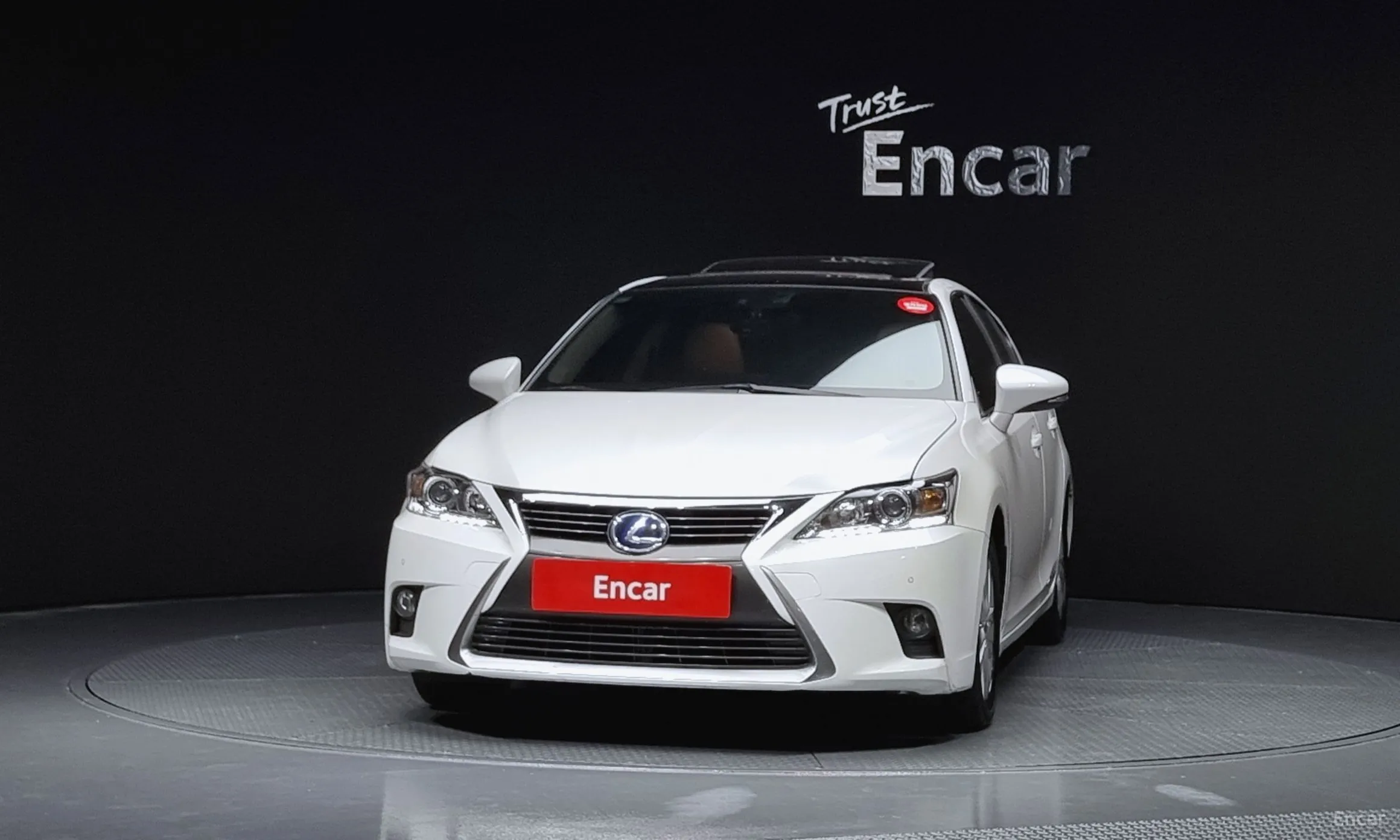 Lexus CT200h превью 3