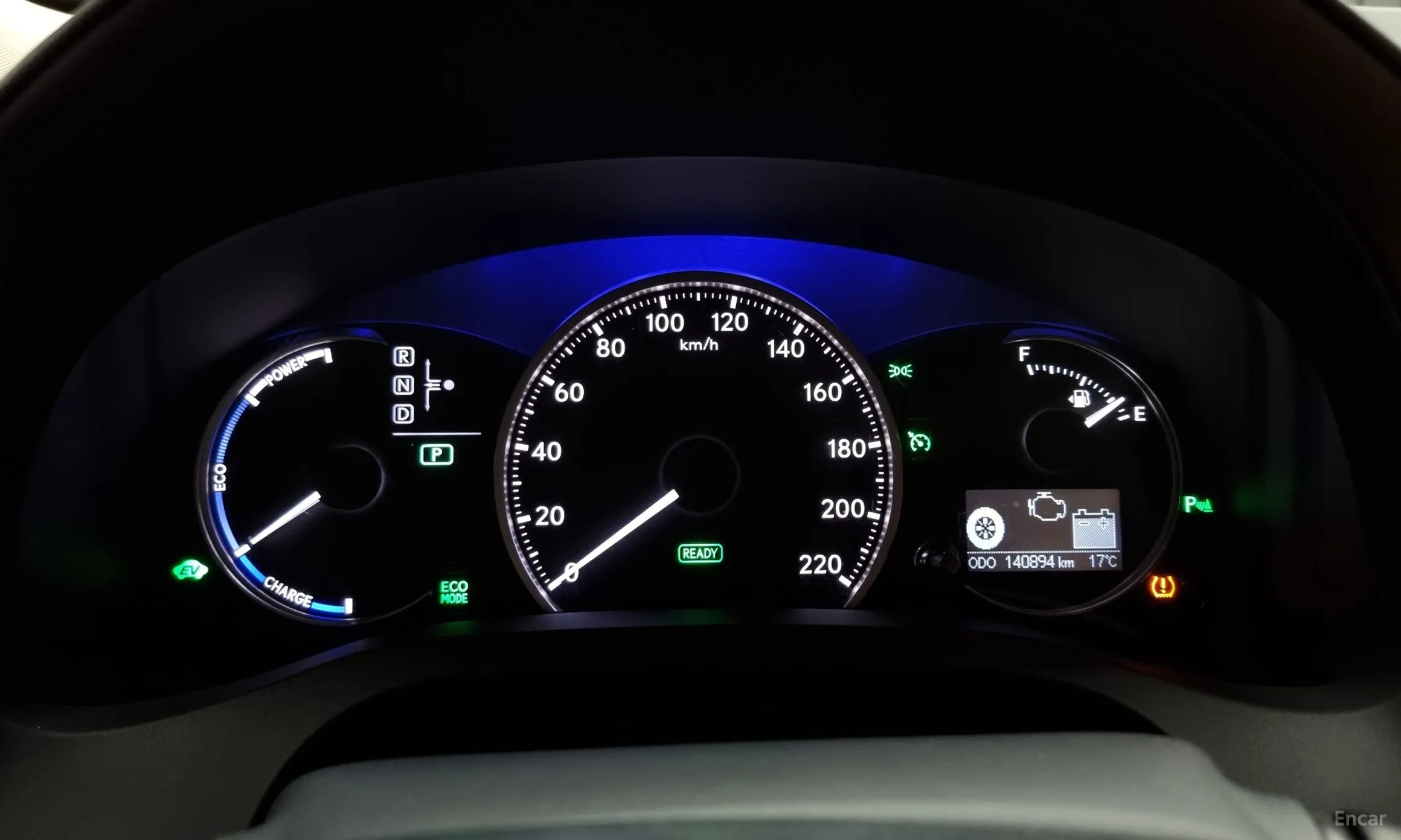 Lexus CT200h превью 8