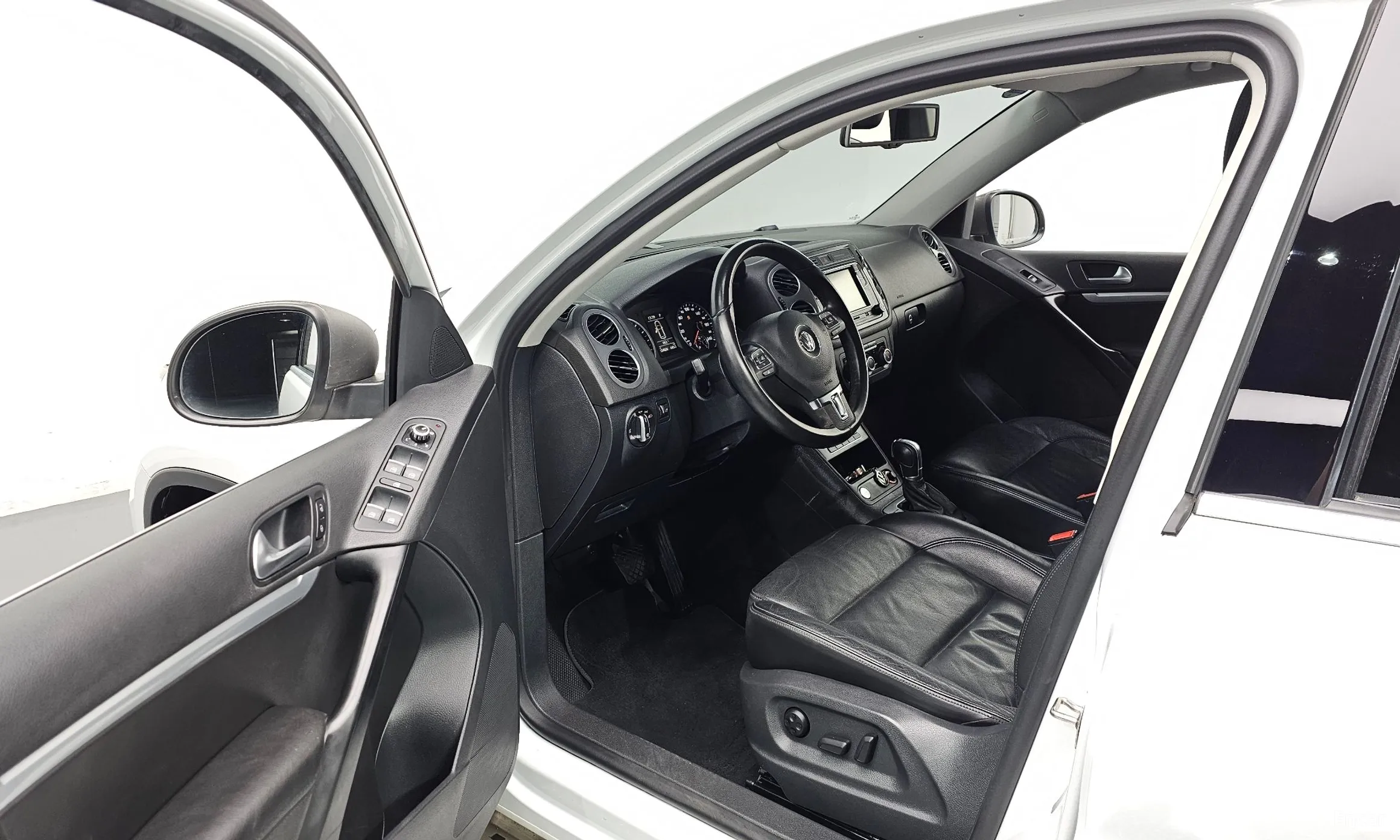 Volkswagen New Tiguan превью 11