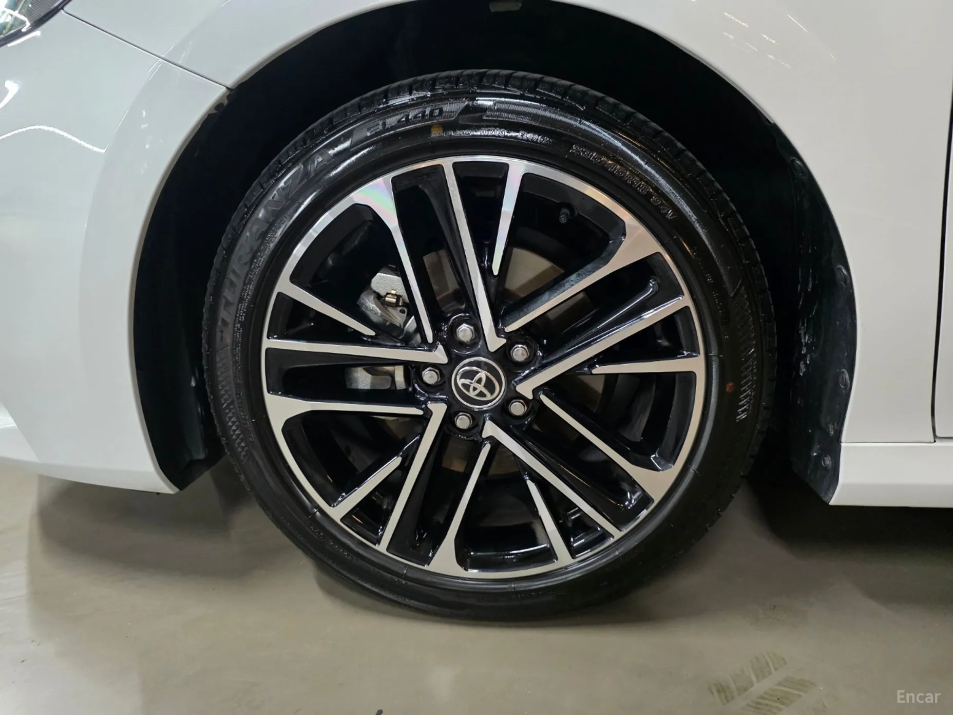 Toyota Camry (XV80) превью 8