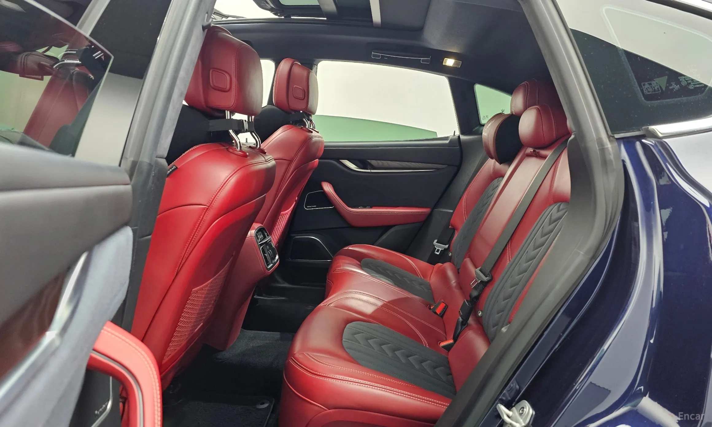 Maserati Levante превью 12