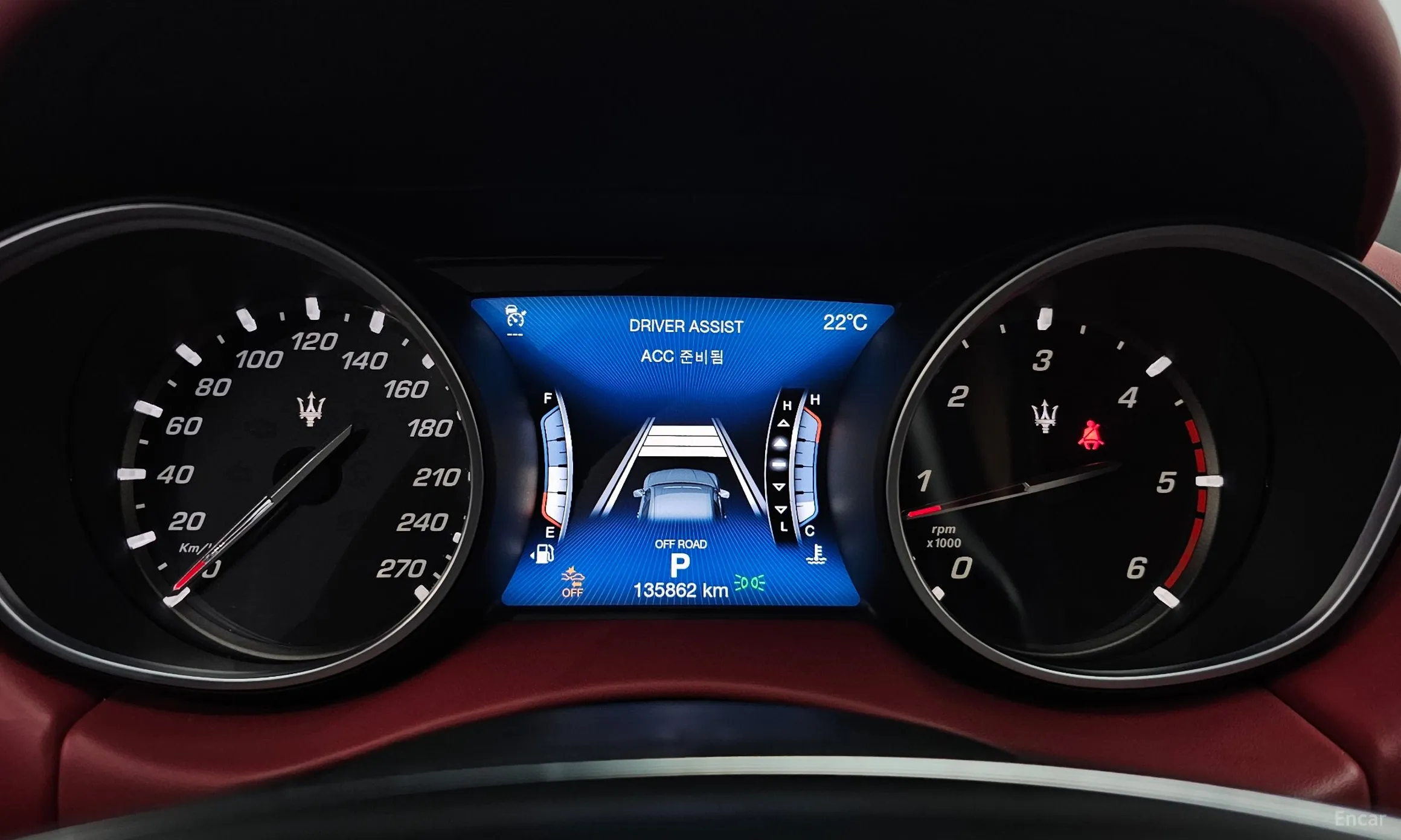 Maserati Levante превью 8