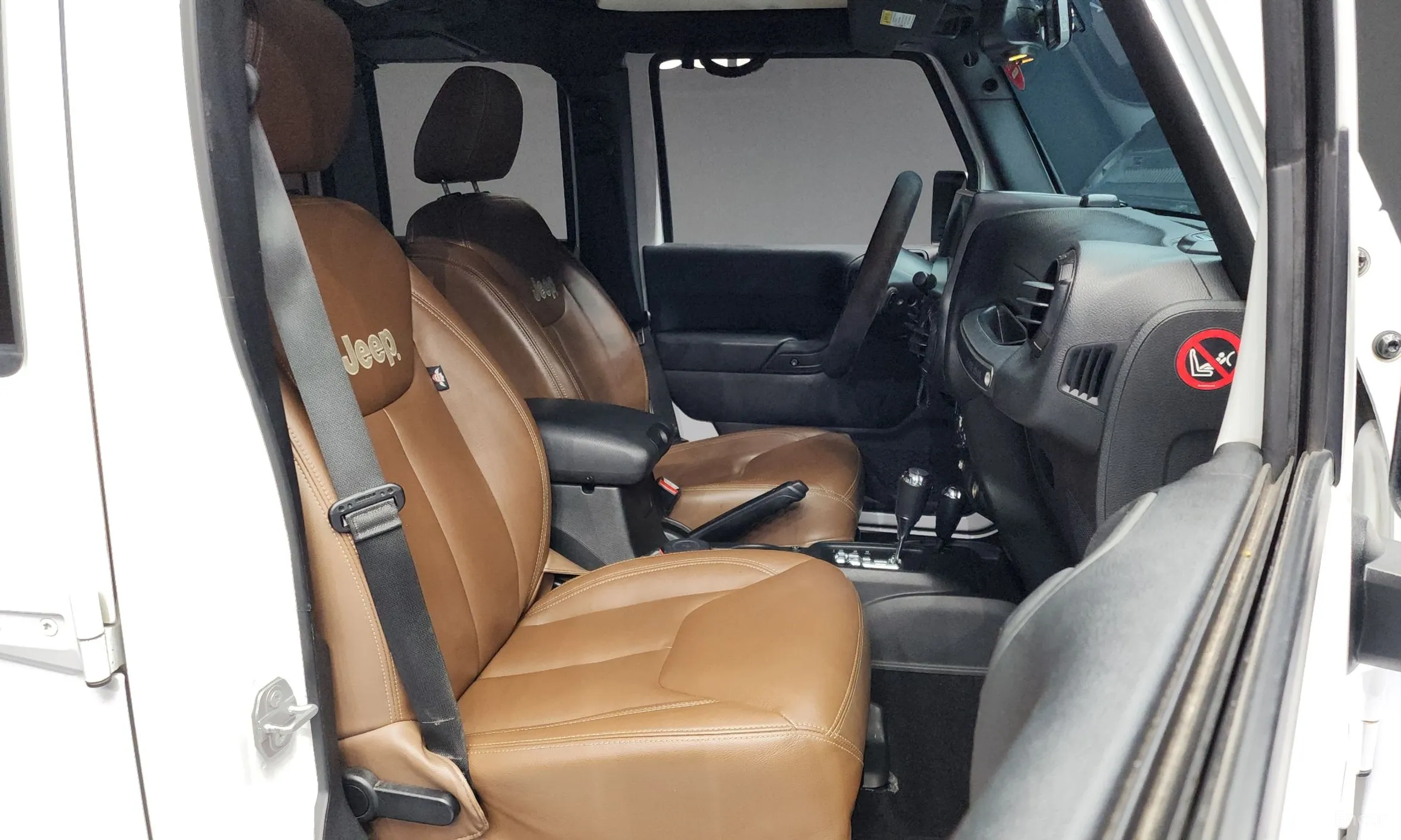 Jeep Wrangler (JK) превью 11